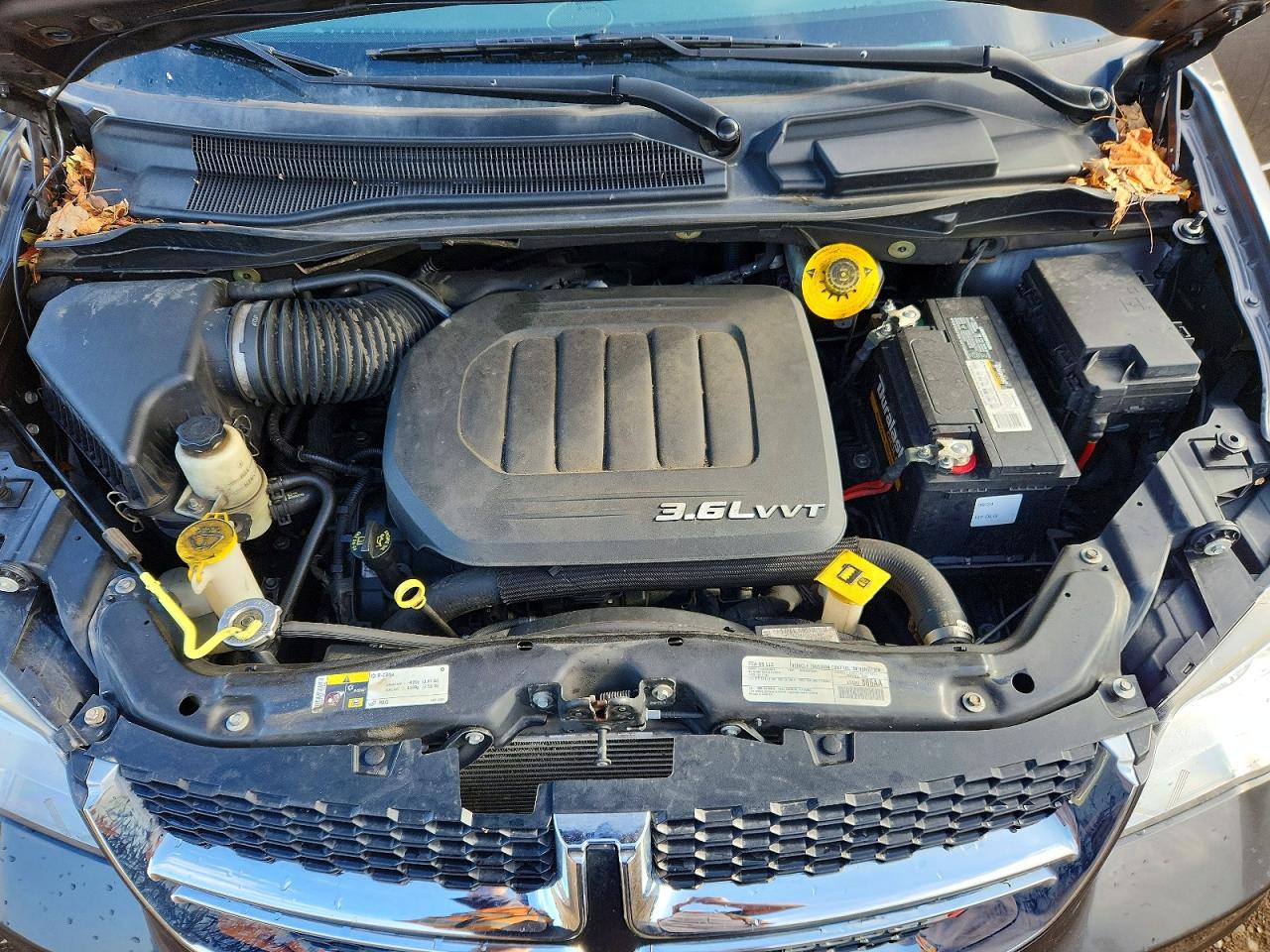 2017 Dodge Grand Caravan Sxt Серый vin: 2C4RDGCG2HR624963