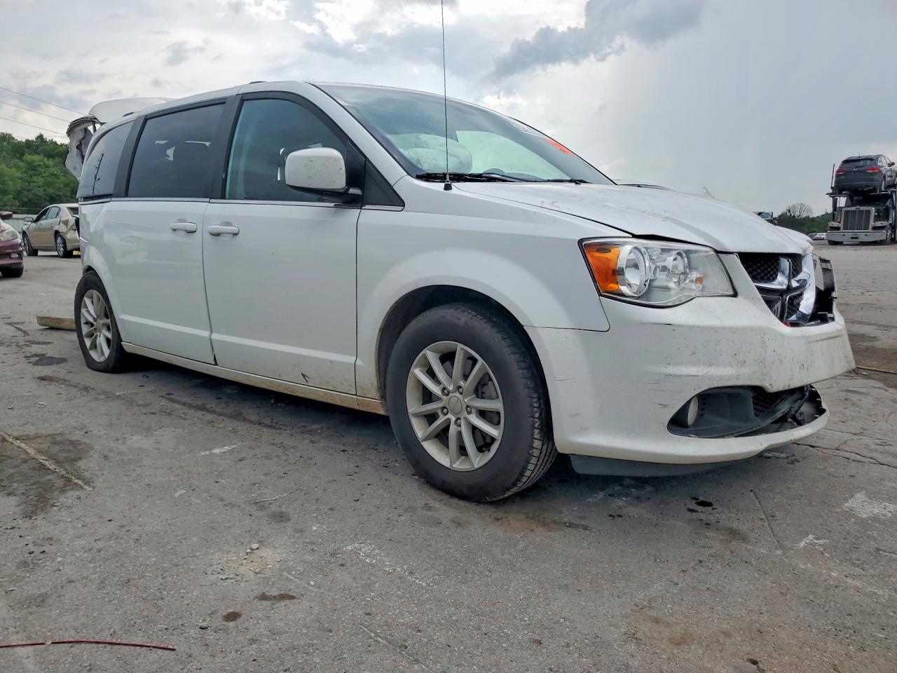 2019 Dodge Grand Caravan Sxt White vin: 2C4RDGCG2KR647053