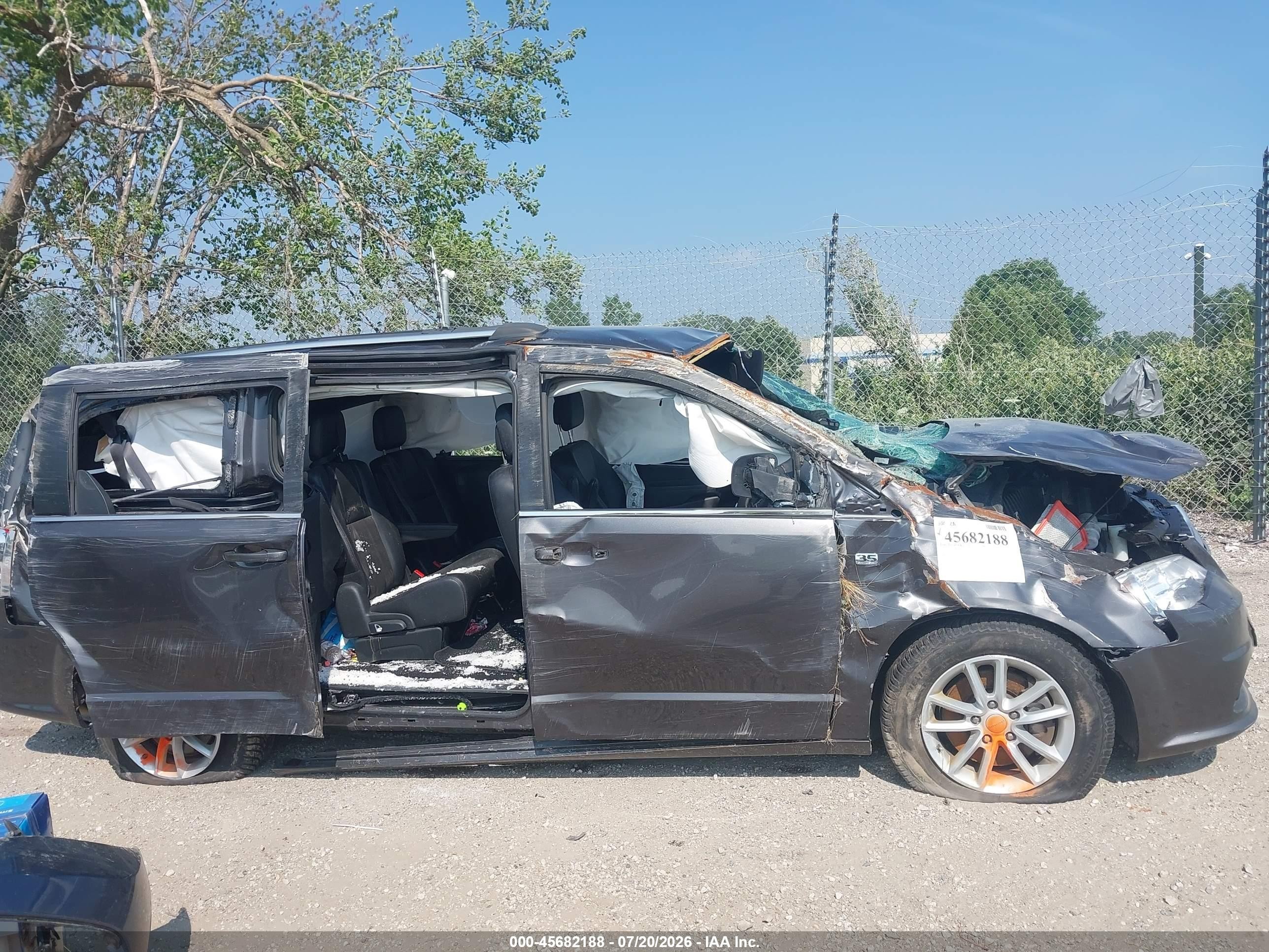 2019 Dodge Grand Caravan Sxt 35th Anniversary Edition Серый vin: 2C4RDGCG2KR766186
