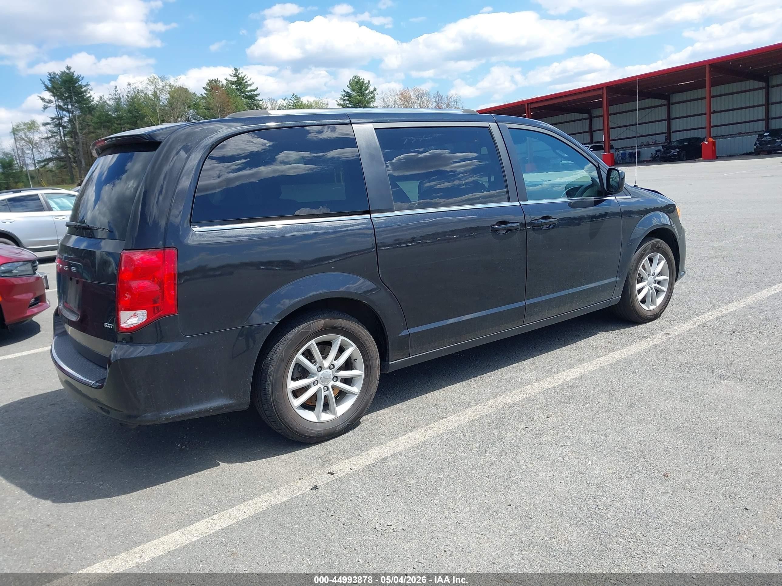 2020 Dodge Grand Caravan Sxt Black vin: 2C4RDGCG2LR161084