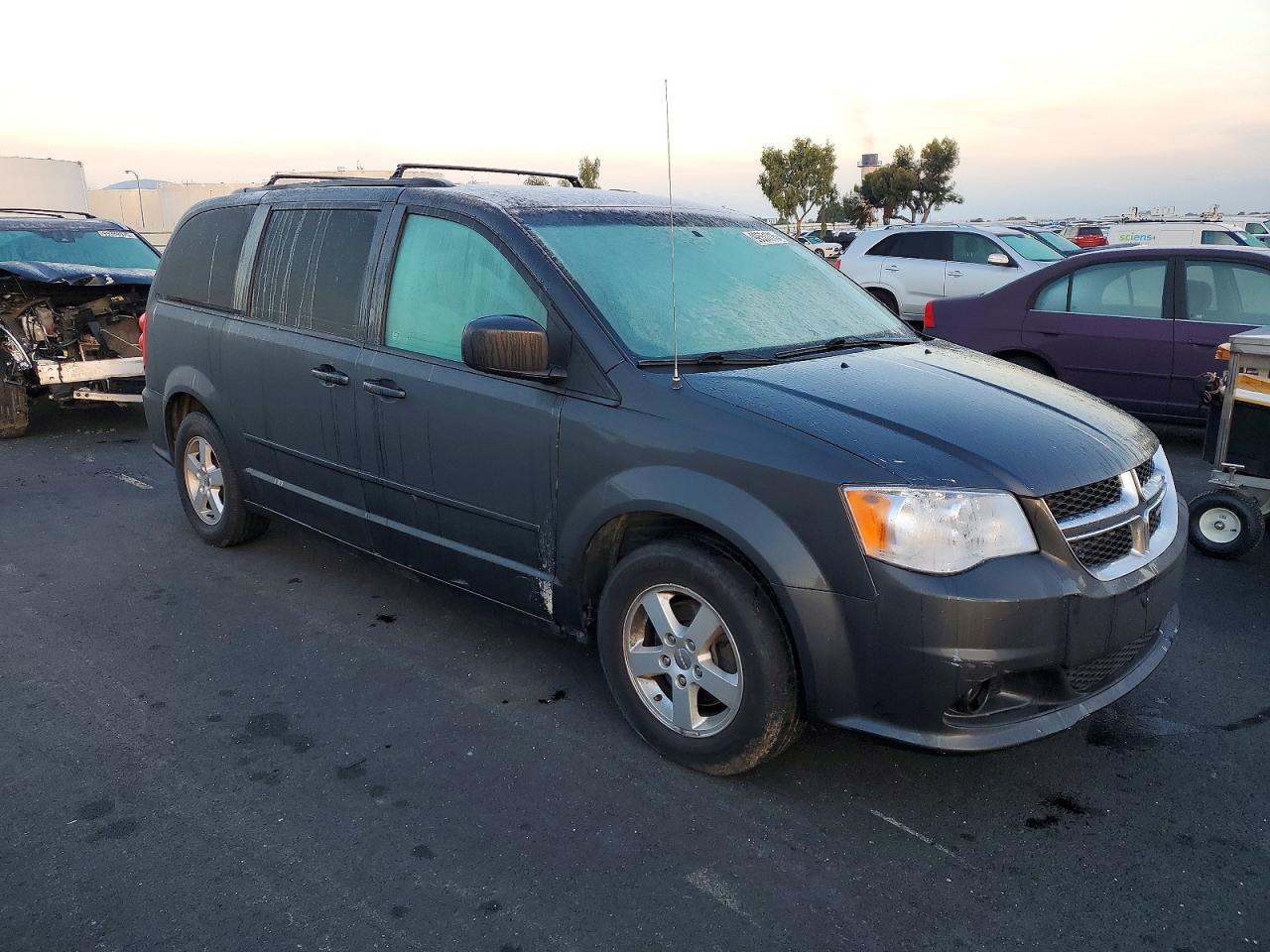 2012 Dodge Grand Caravan Black vin: 2C4RDGCG3CR204086