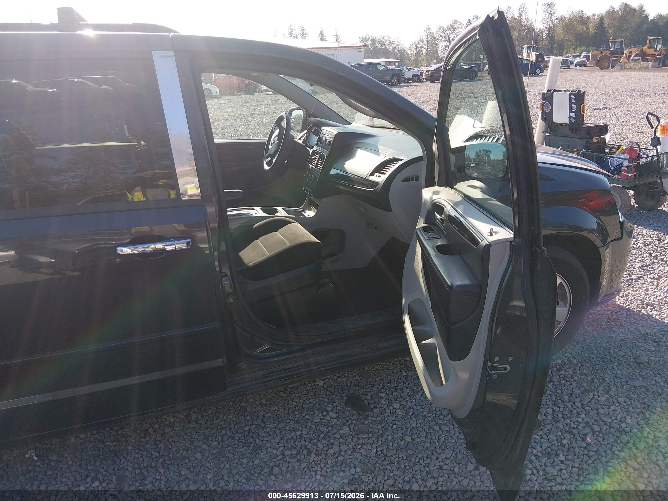 2012 Dodge Grand Caravan Sxt Gray vin: 2C4RDGCG3CR241381