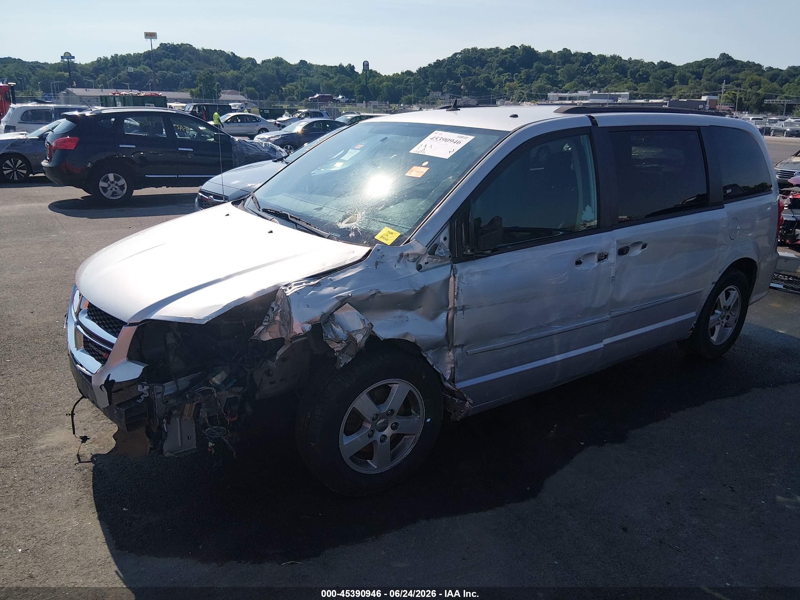 2012 Dodge Grand Caravan Sxt Silver vin: 2C4RDGCG3CR263140