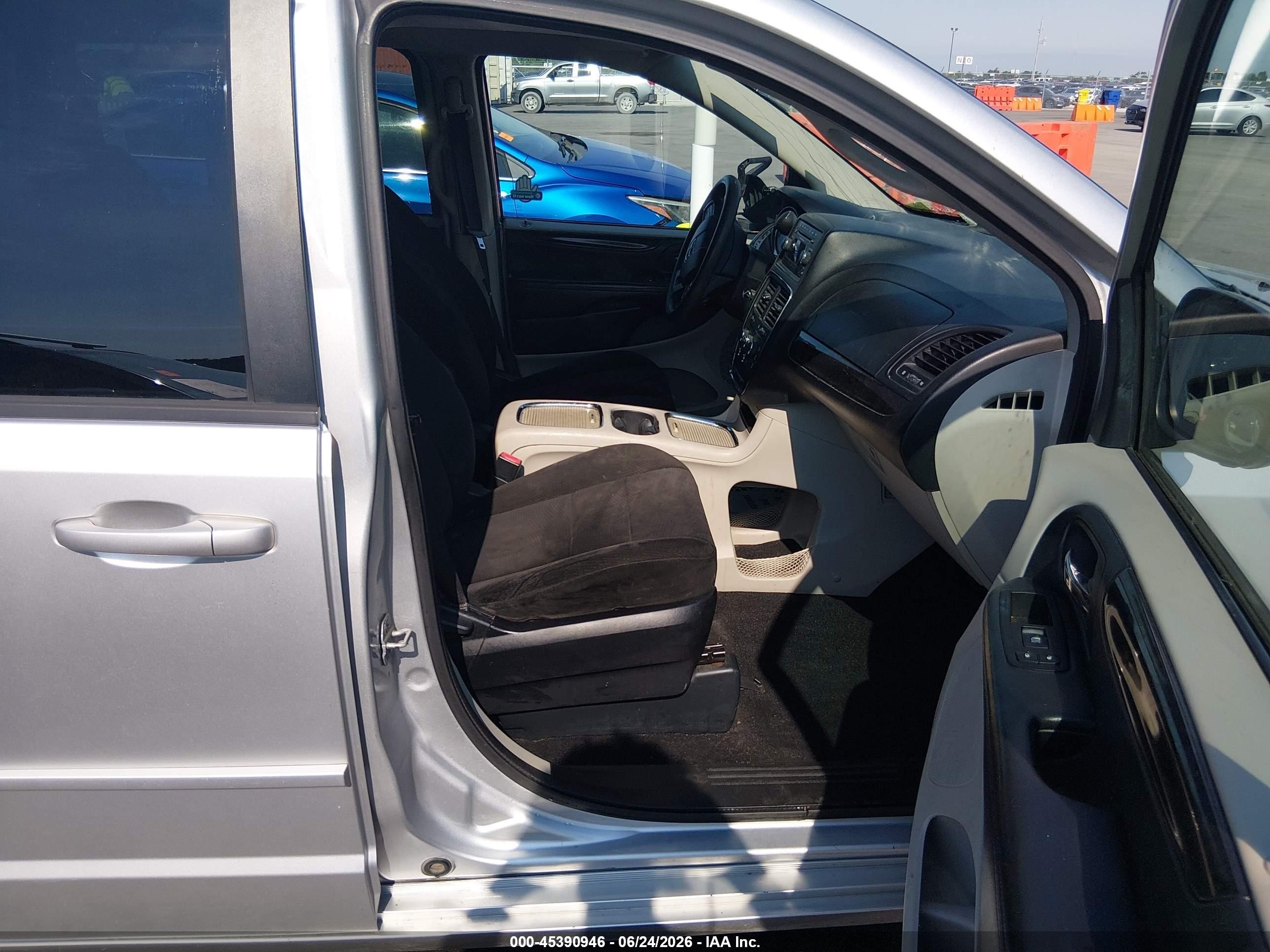 2012 Dodge Grand Caravan Sxt Silver vin: 2C4RDGCG3CR263140