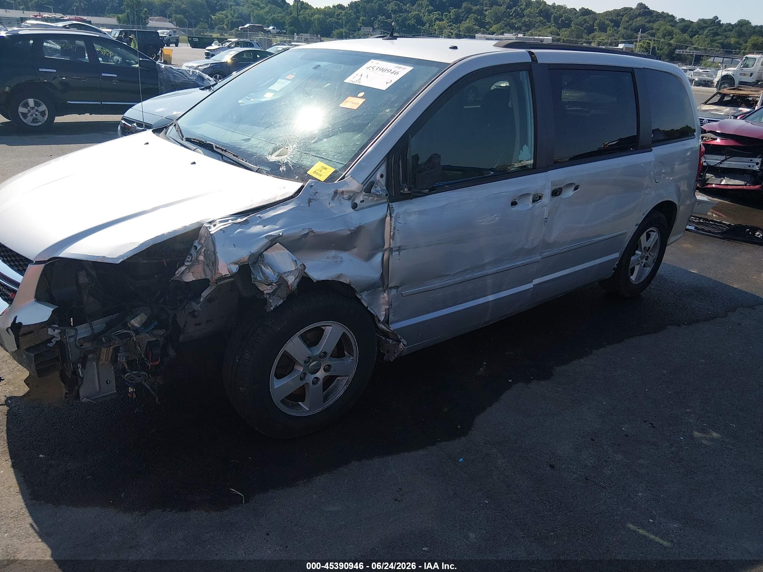2012 Dodge Grand Caravan Sxt Silver vin: 2C4RDGCG3CR263140