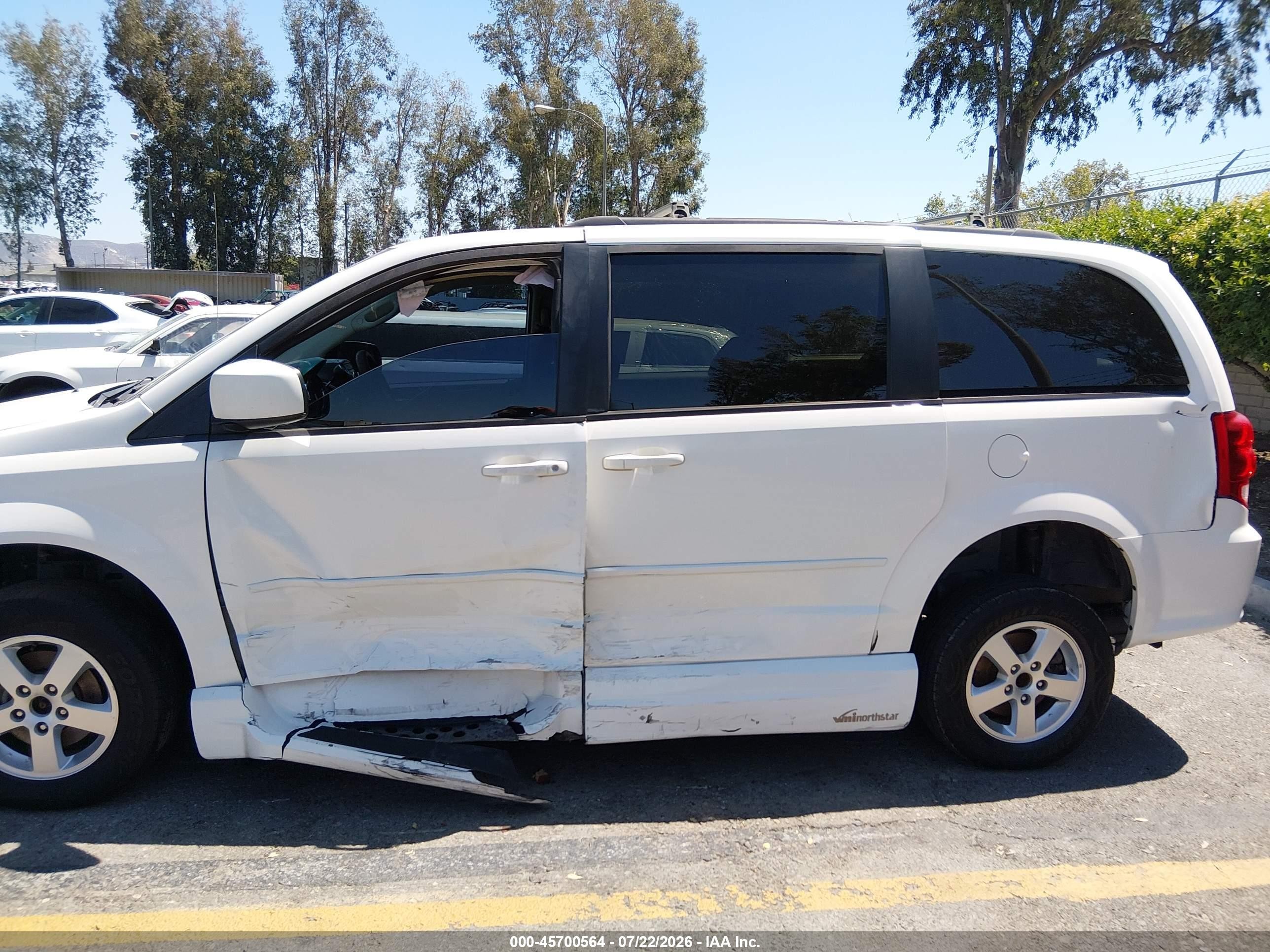2012 Dodge Grand Caravan Sxt White vin: 2C4RDGCG3CR319609