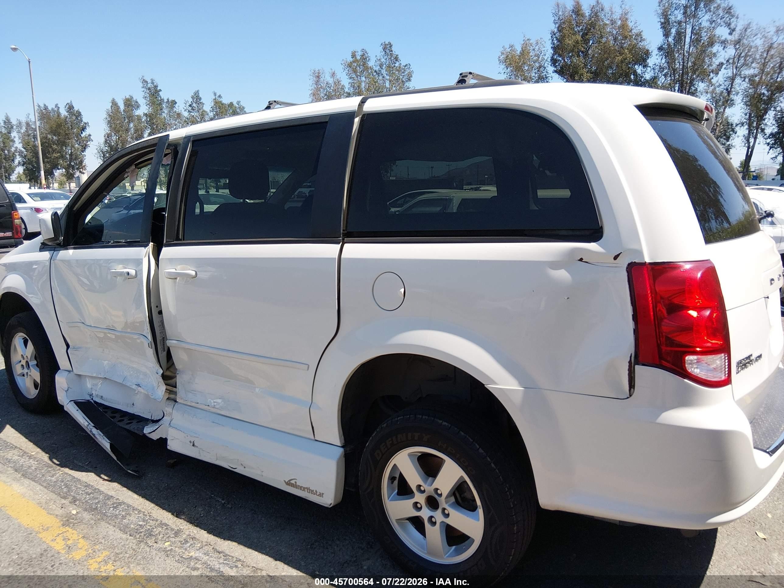2012 Dodge Grand Caravan Sxt White vin: 2C4RDGCG3CR319609