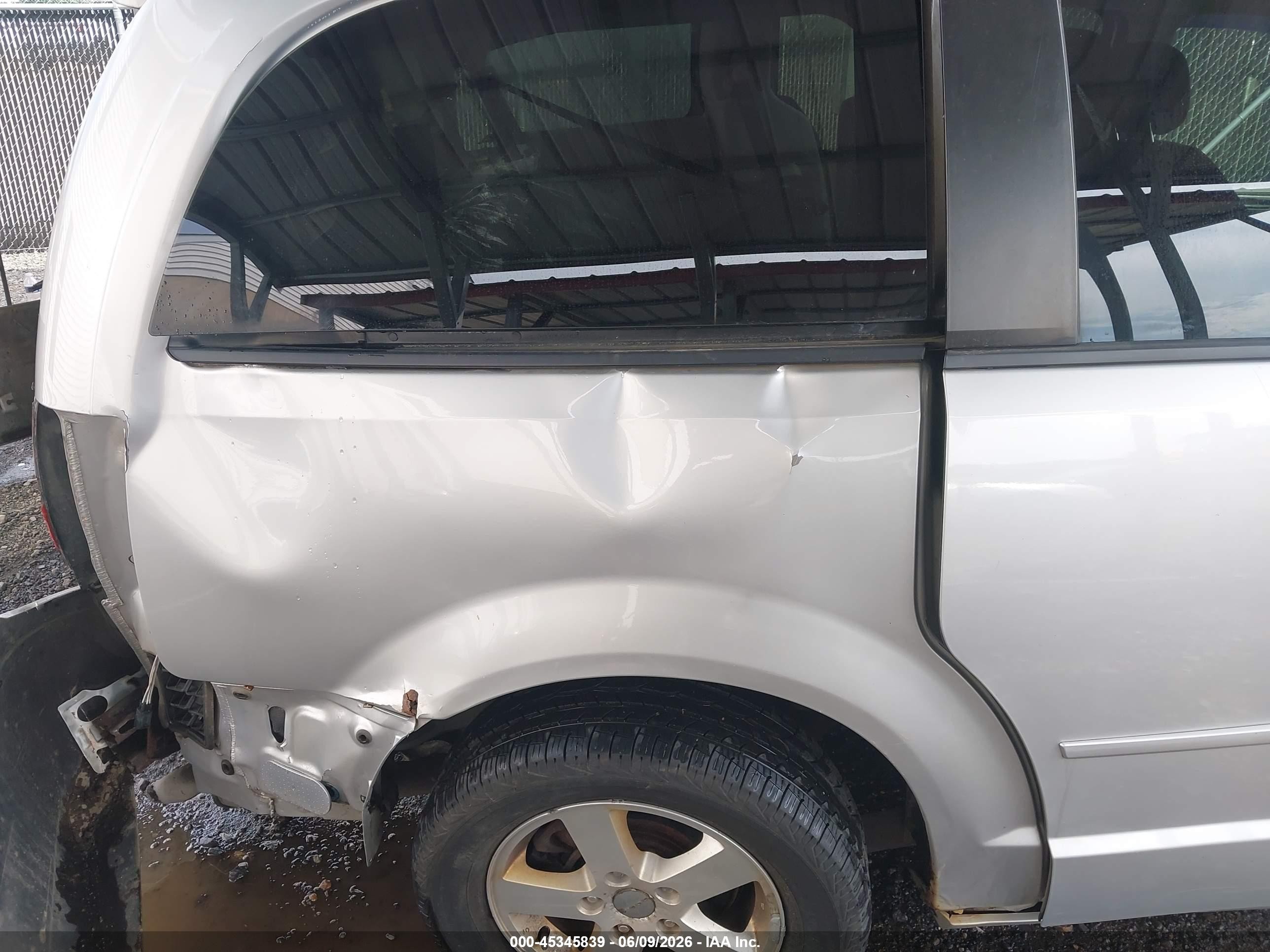 2012 Dodge Grand Caravan Sxt Silver vin: 2C4RDGCG3CR336488