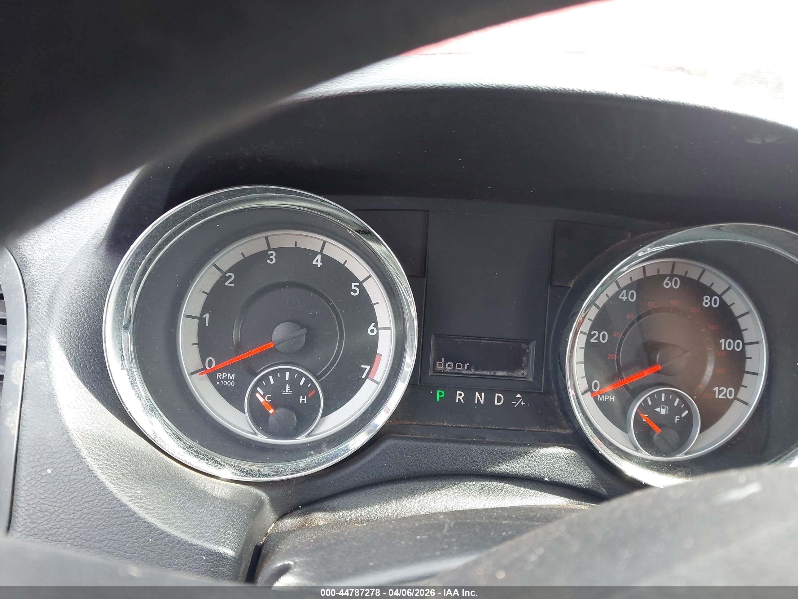 2012 Dodge Grand Caravan Sxt Red vin: 2C4RDGCG3CR357535