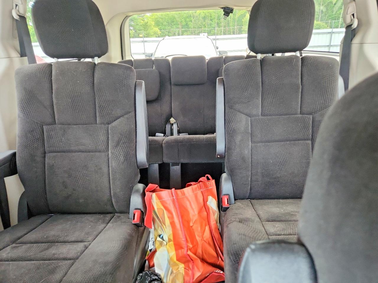 2012 Dodge Grand Caravan Sxt Silver vin: 2C4RDGCG3CR365344