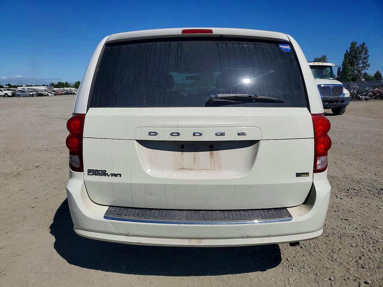 2012 Dodge Grand Caravan Sxt White vin: 2C4RDGCG3CR365490