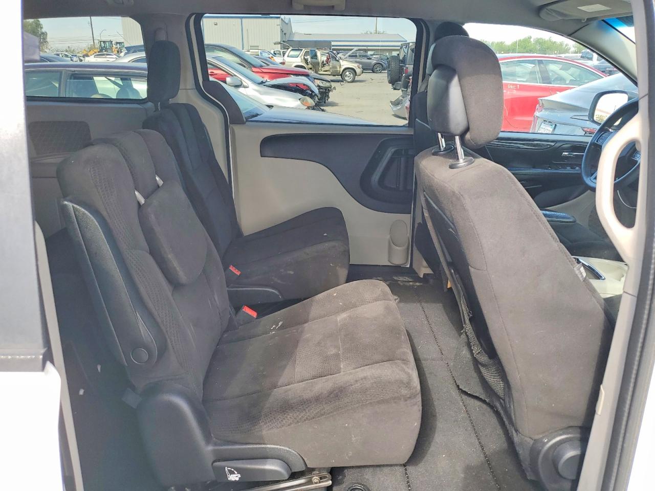 2012 Dodge Grand Caravan Sxt White vin: 2C4RDGCG3CR406524