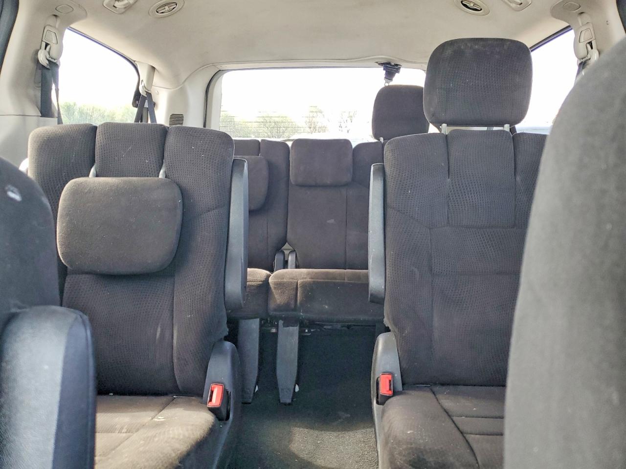 2012 Dodge Grand Caravan Sxt White vin: 2C4RDGCG3CR406524