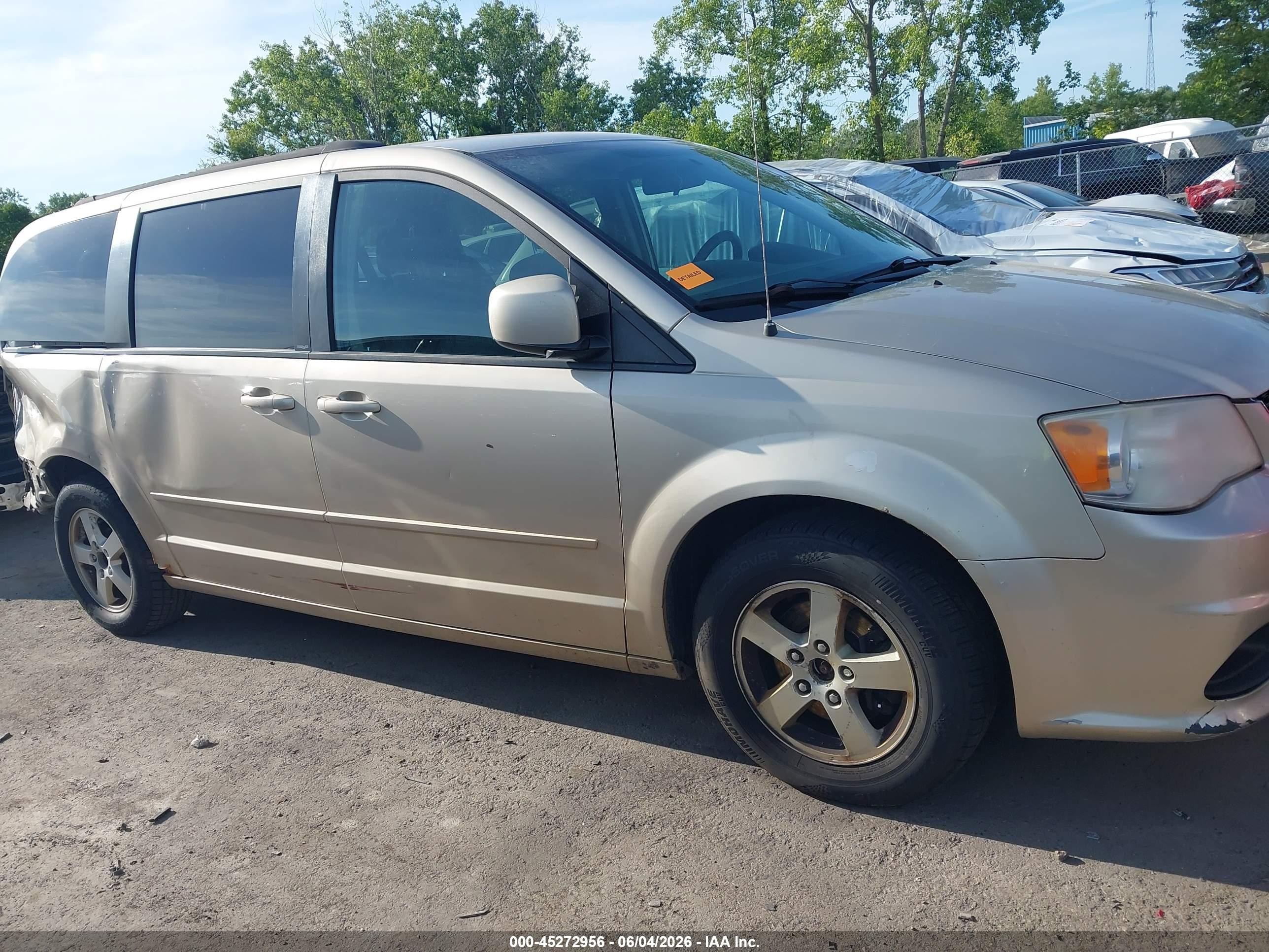 2013 Dodge Grand Caravan Sxt Gray vin: 2C4RDGCG3DR552858