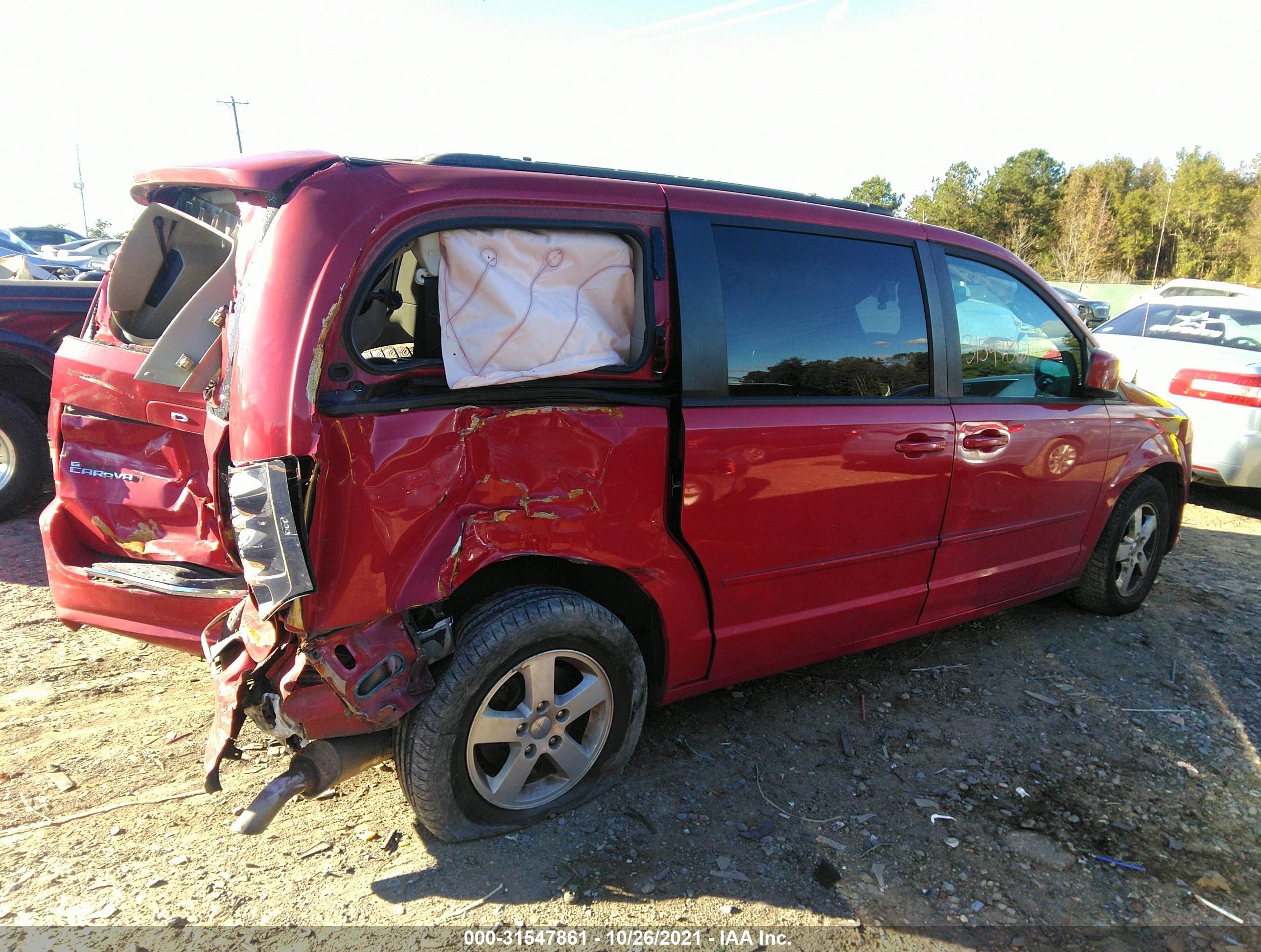 2013 Dodge Grand Caravan Sxt Red vin: 2C4RDGCG3DR576061