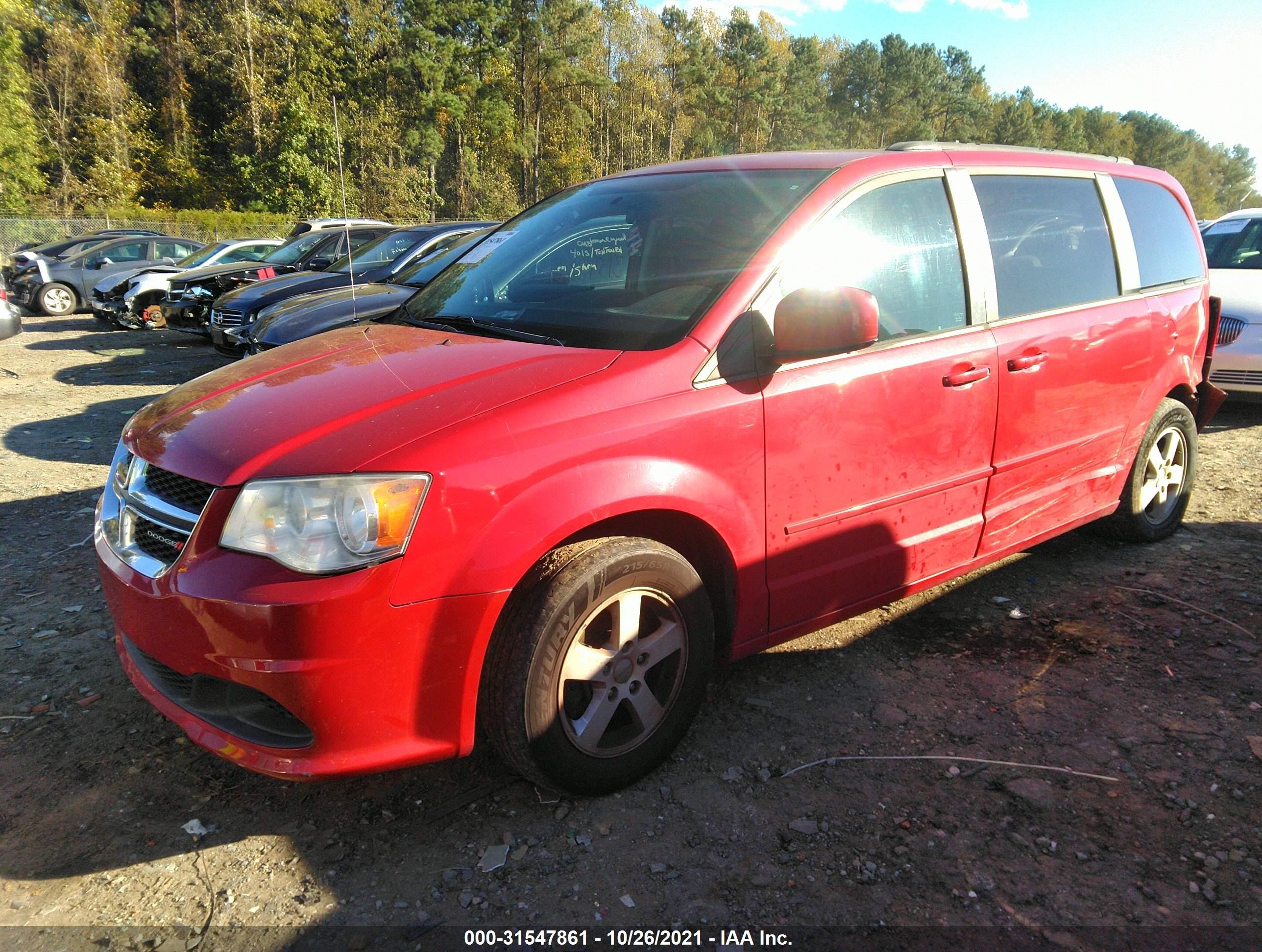 2013 Dodge Grand Caravan Sxt Red vin: 2C4RDGCG3DR576061