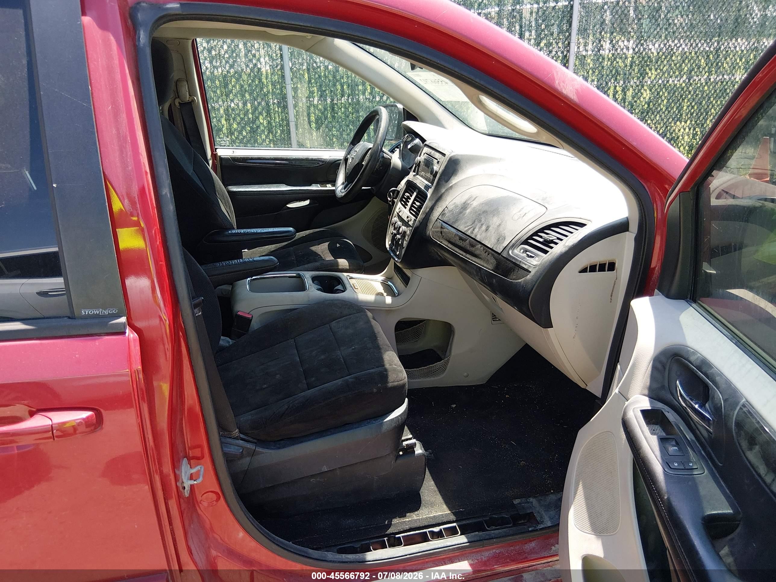2013 Dodge Grand Caravan Sxt Red vin: 2C4RDGCG3DR626330