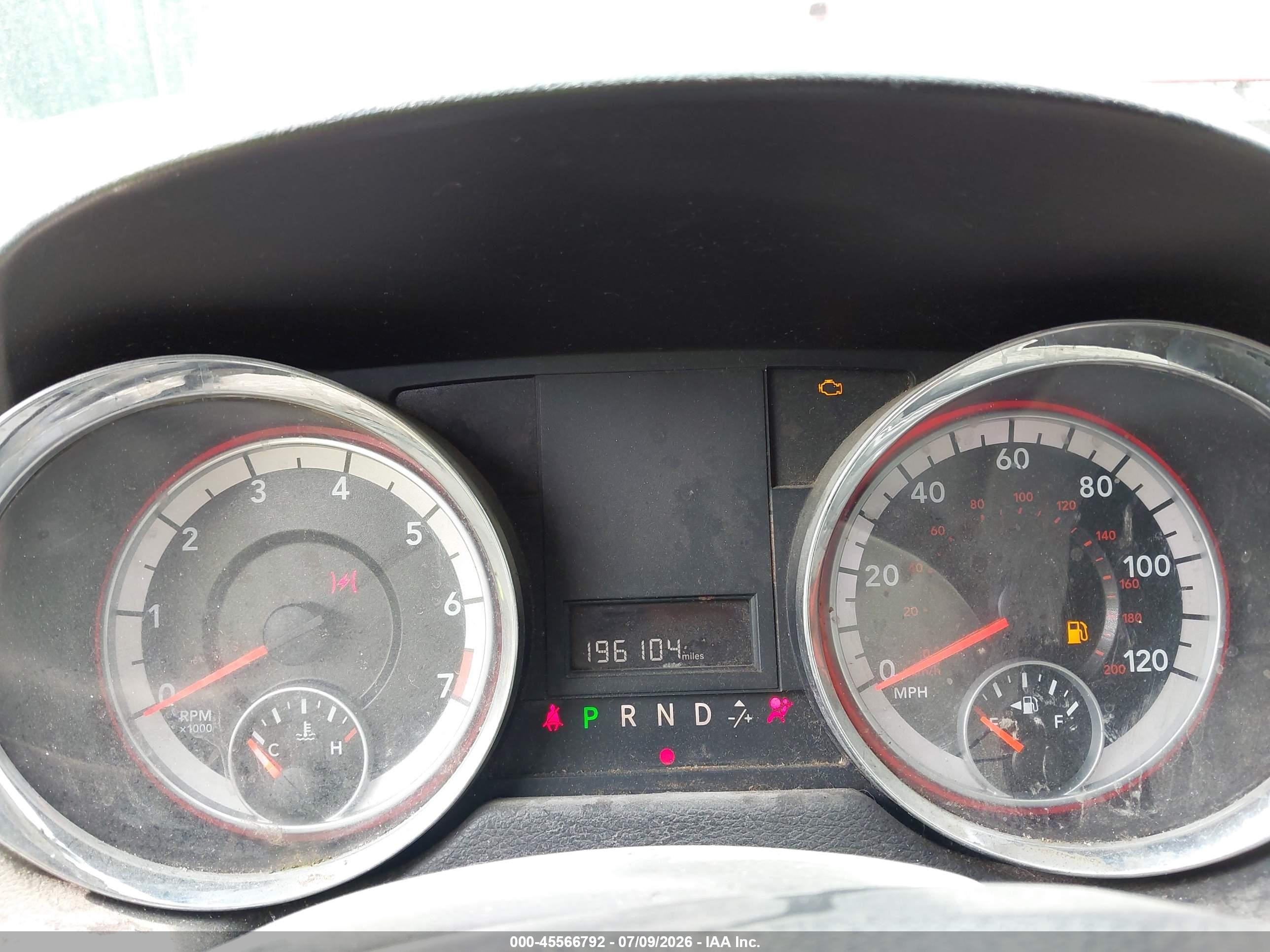 2013 Dodge Grand Caravan Sxt Red vin: 2C4RDGCG3DR626330