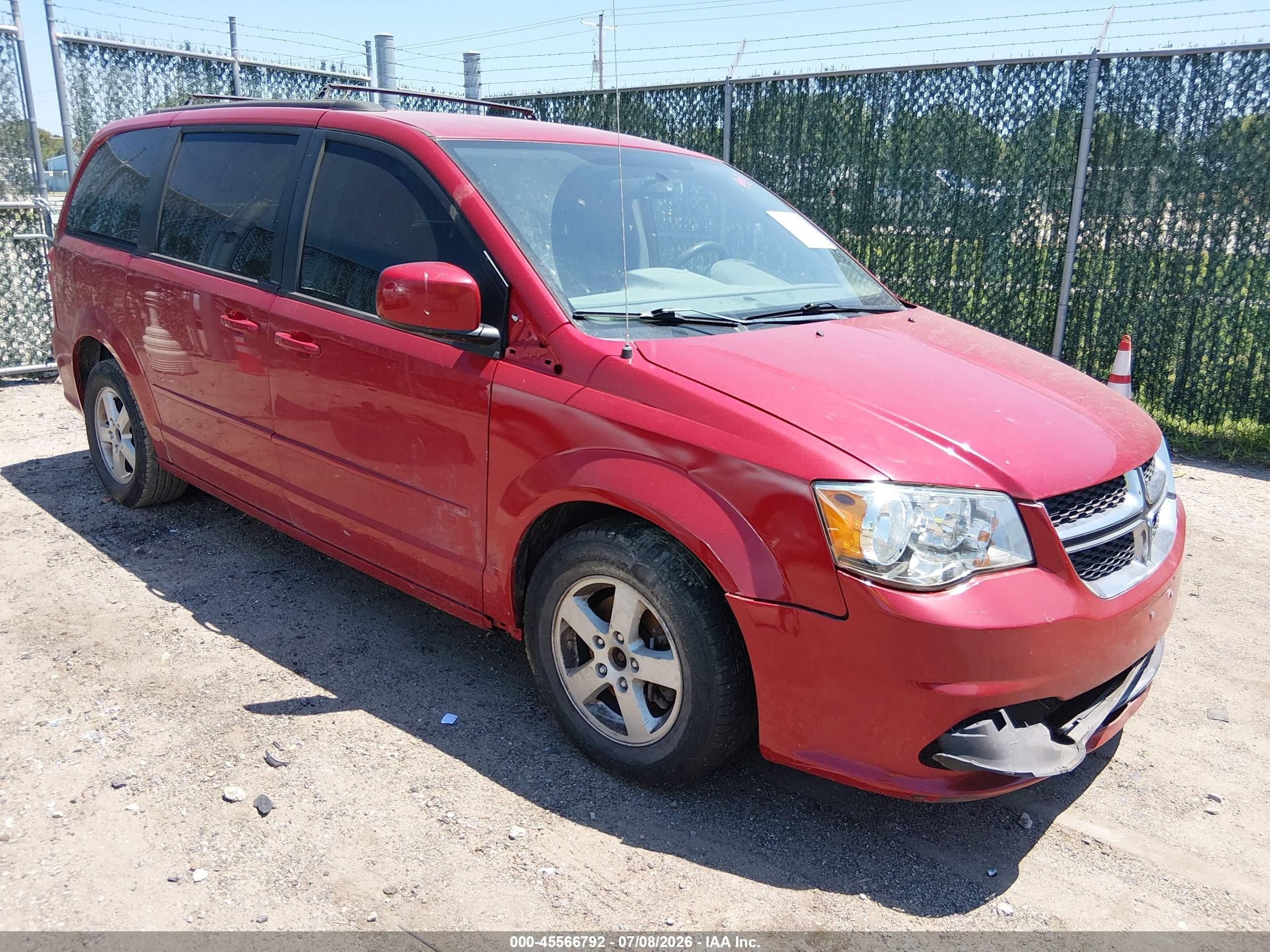 2013 Dodge Grand Caravan Sxt Red vin: 2C4RDGCG3DR626330