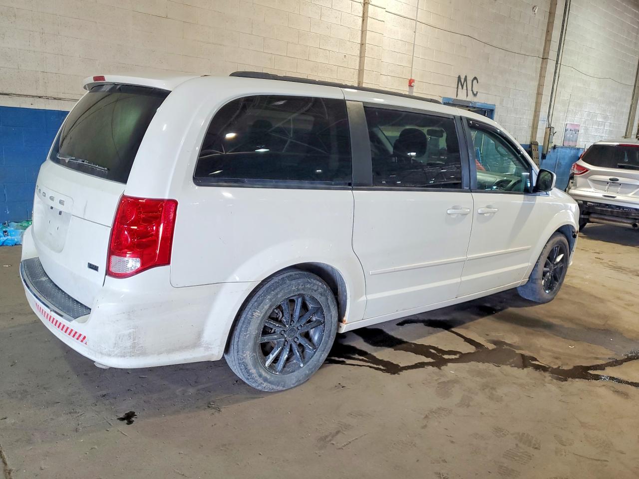 2013 Dodge Grand Caravan Sxt White vin: 2C4RDGCG3DR748654