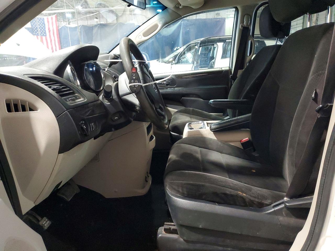 2013 Dodge Grand Caravan Sxt White vin: 2C4RDGCG3DR748654