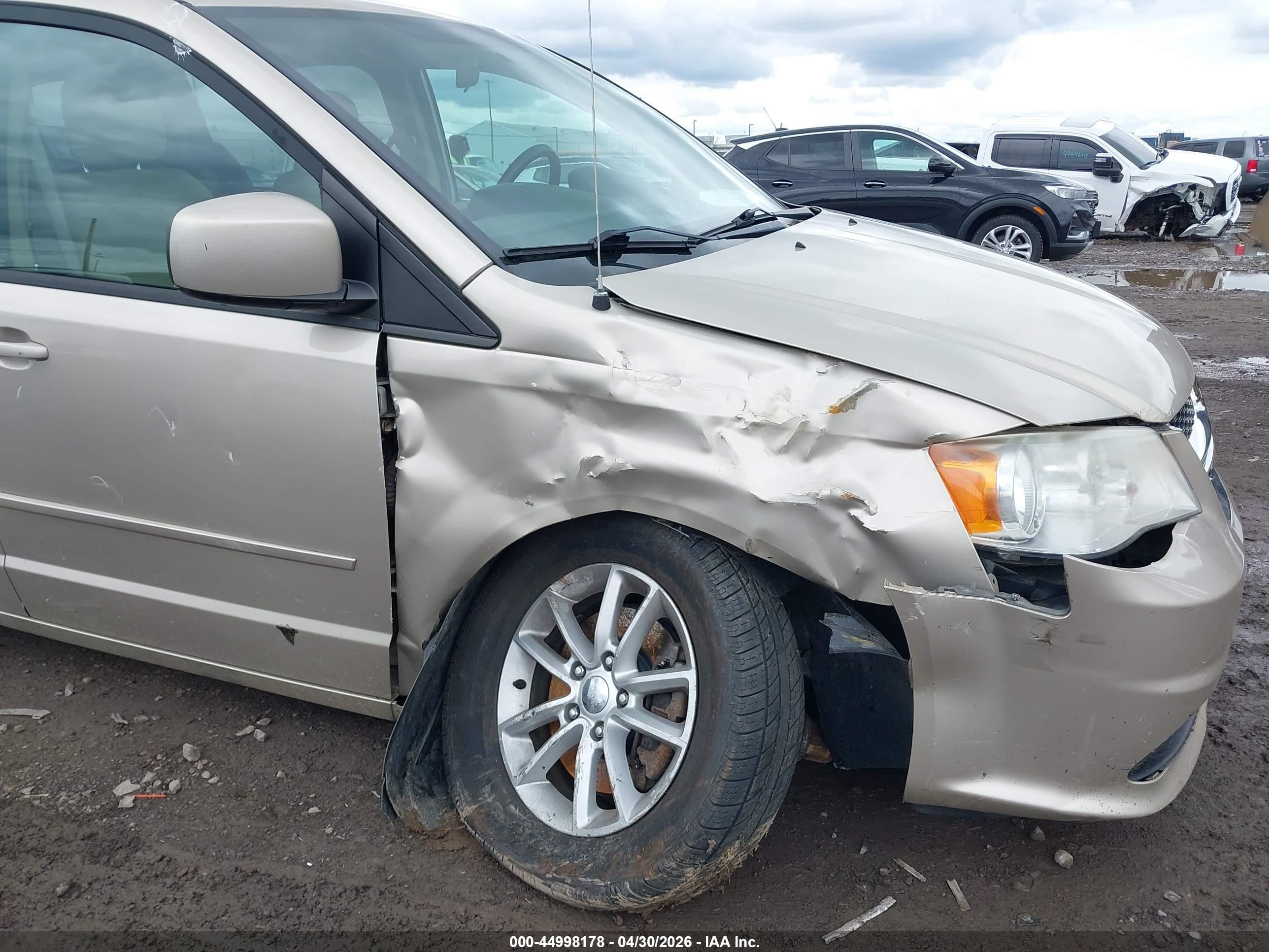 2014 Dodge Grand Caravan Sxt Beige vin: 2C4RDGCG3ER114021