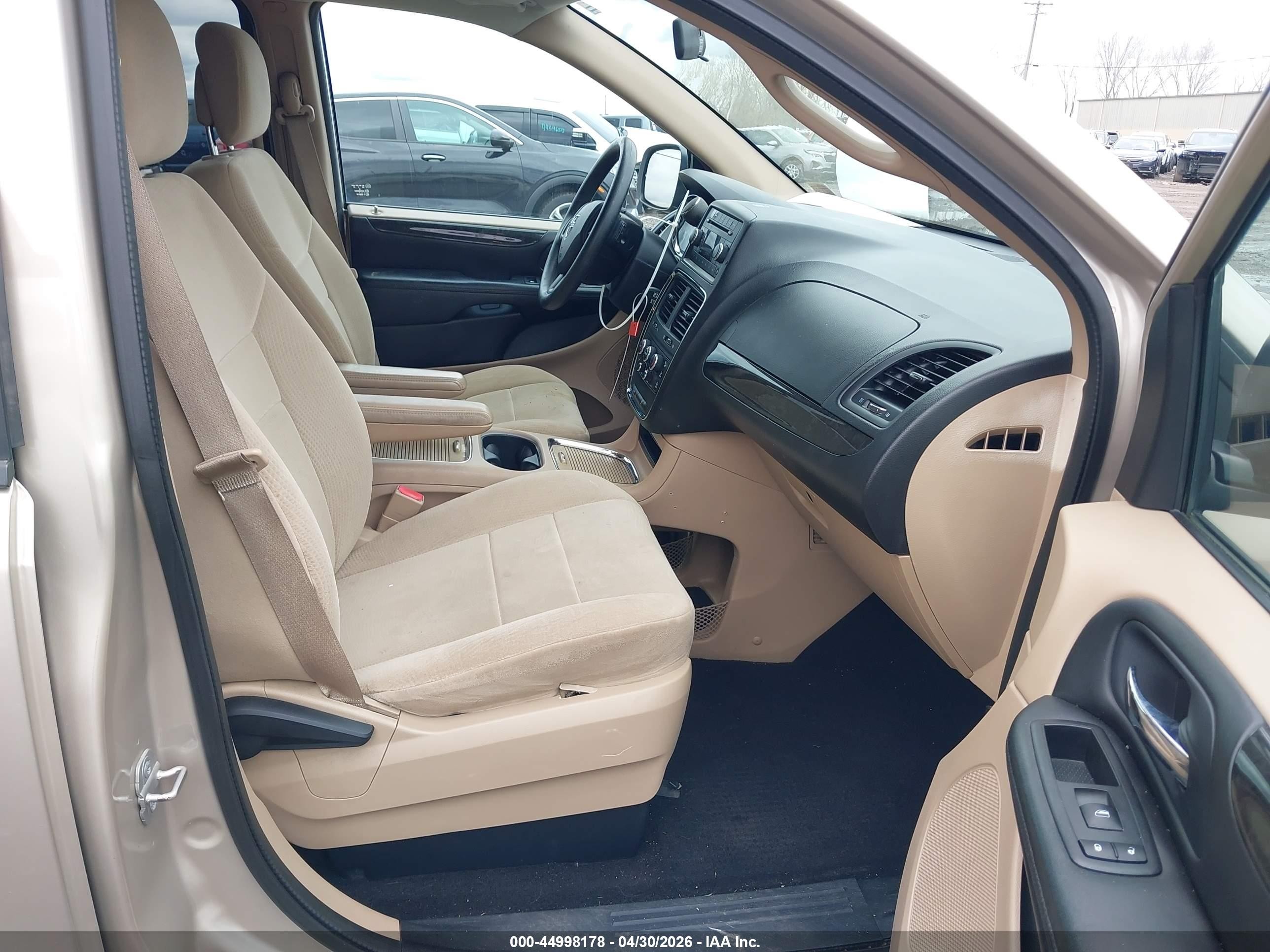 2014 Dodge Grand Caravan Sxt Beige vin: 2C4RDGCG3ER114021
