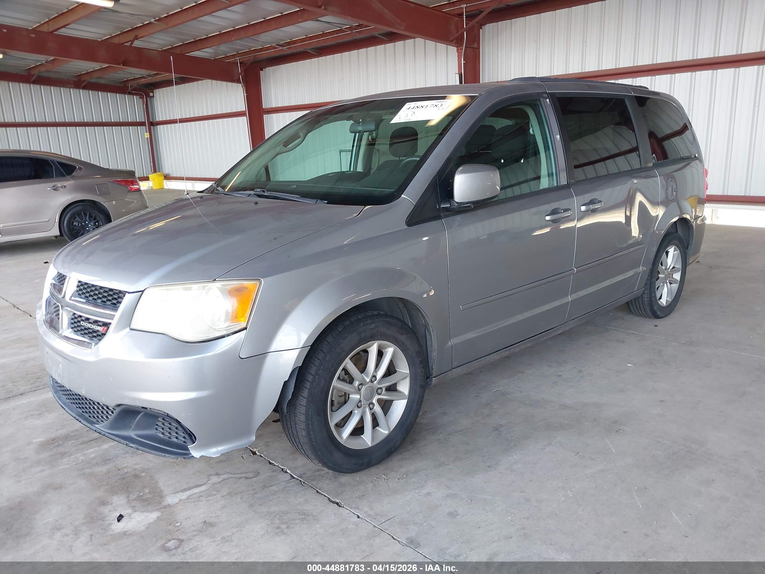 2014 Dodge Grand Caravan Sxt Silver vin: 2C4RDGCG3ER123138