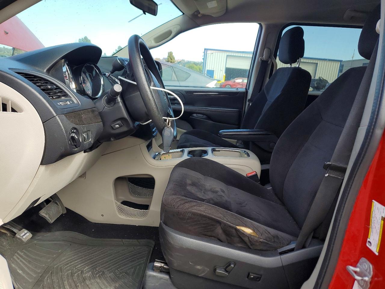 2014 Dodge Grand Caravan Sxt Red vin: 2C4RDGCG3ER212532