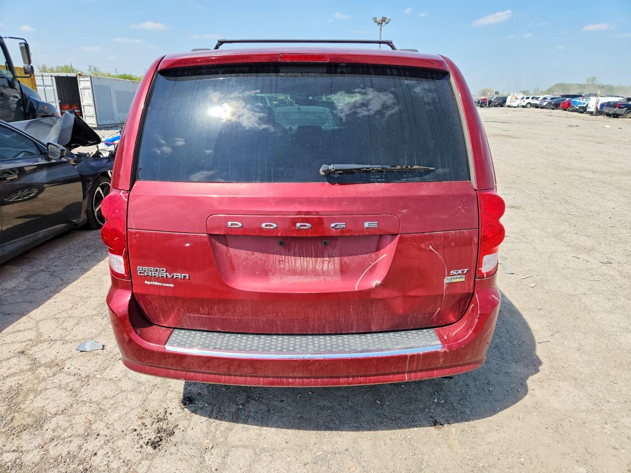 2014 Dodge Grand Caravan Sxt Burgundy vin: 2C4RDGCG3ER213616