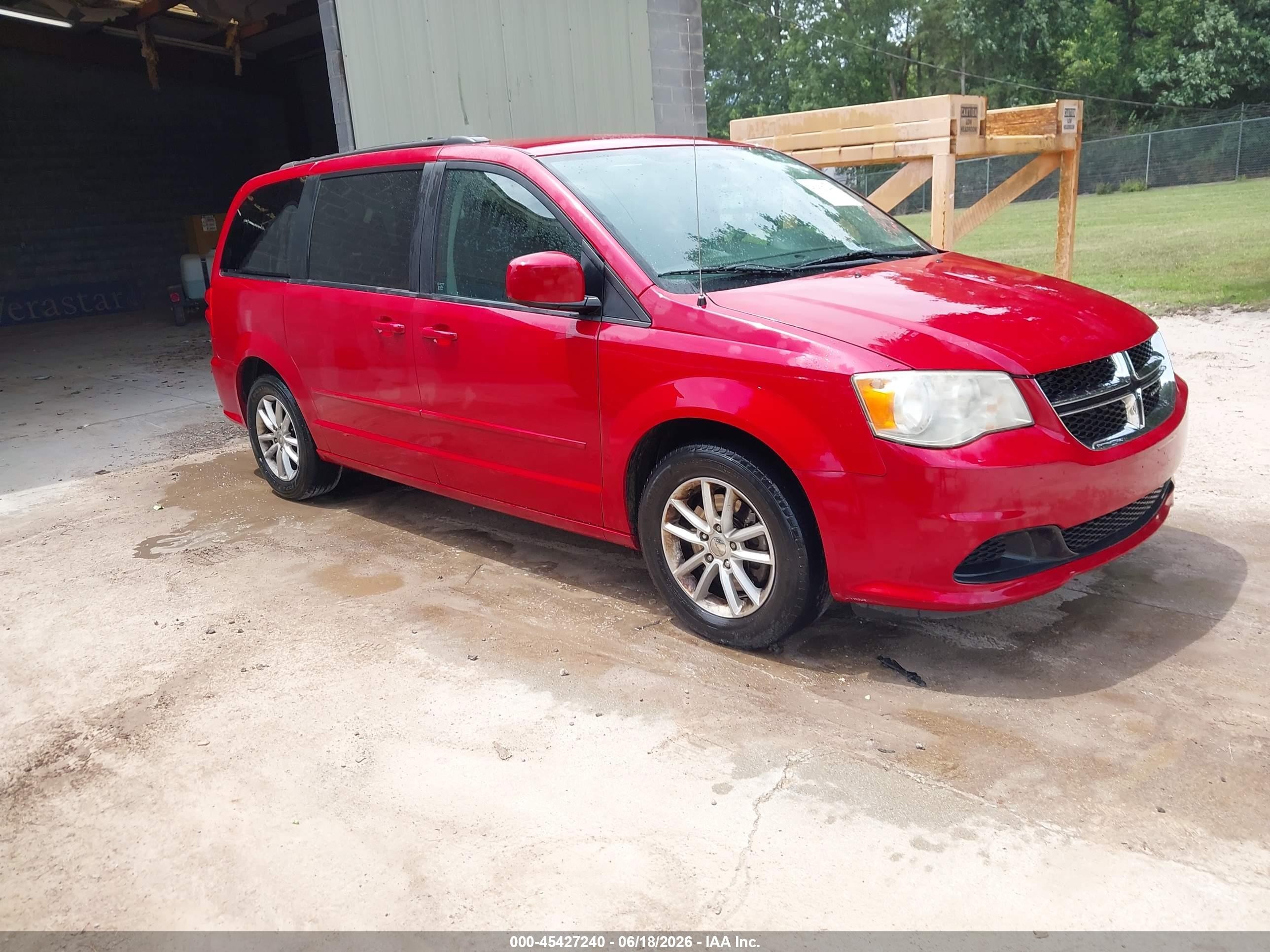 2014 Dodge Grand Caravan Sxt Красный vin: 2C4RDGCG3ER347459