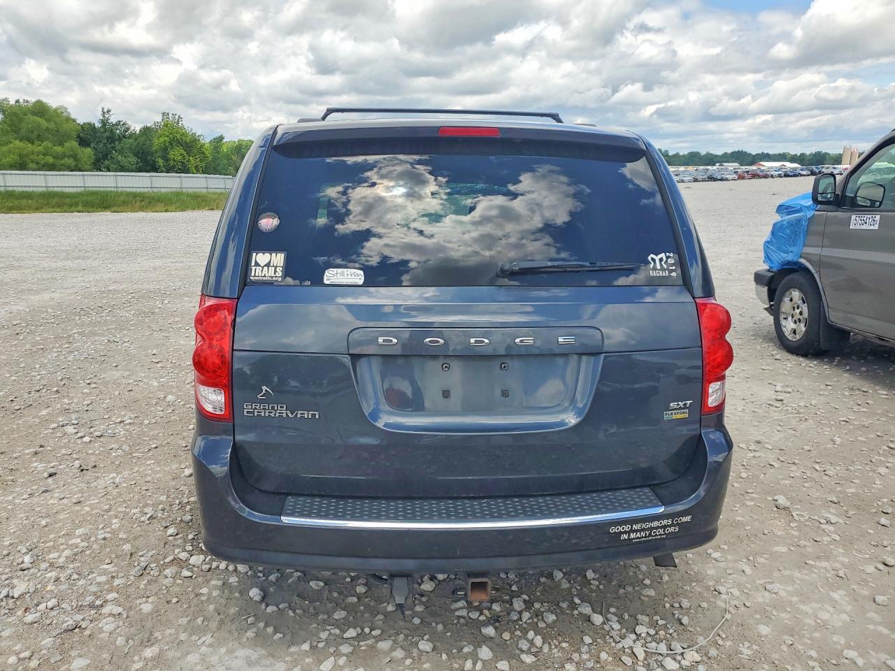 2014 Dodge Grand Caravan Sxt Blue vin: 2C4RDGCG3ER356369
