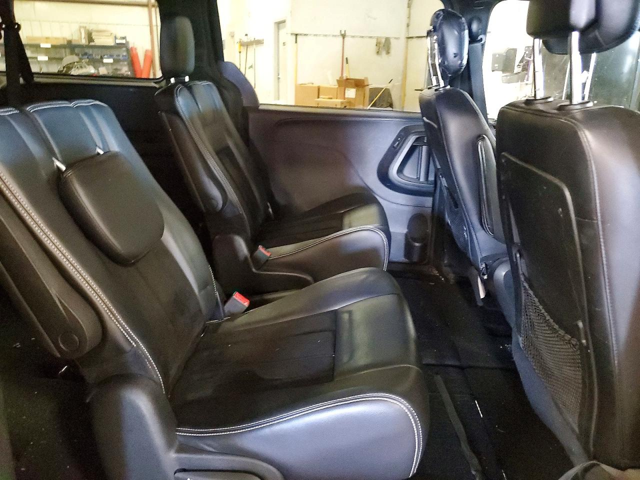 2014 Dodge Grand Caravan Sxt Black vin: 2C4RDGCG3ER384401