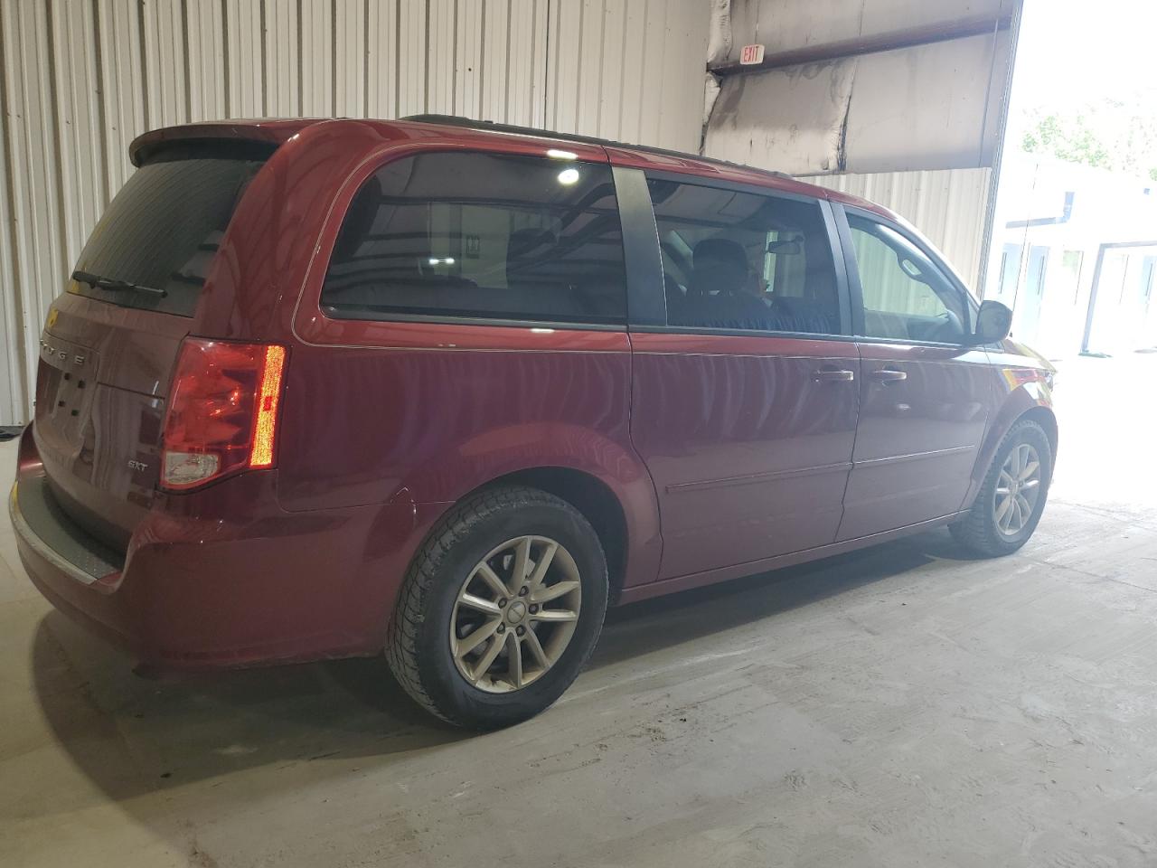 2014 Dodge Grand Caravan Sxt Red vin: 2C4RDGCG3ER422337