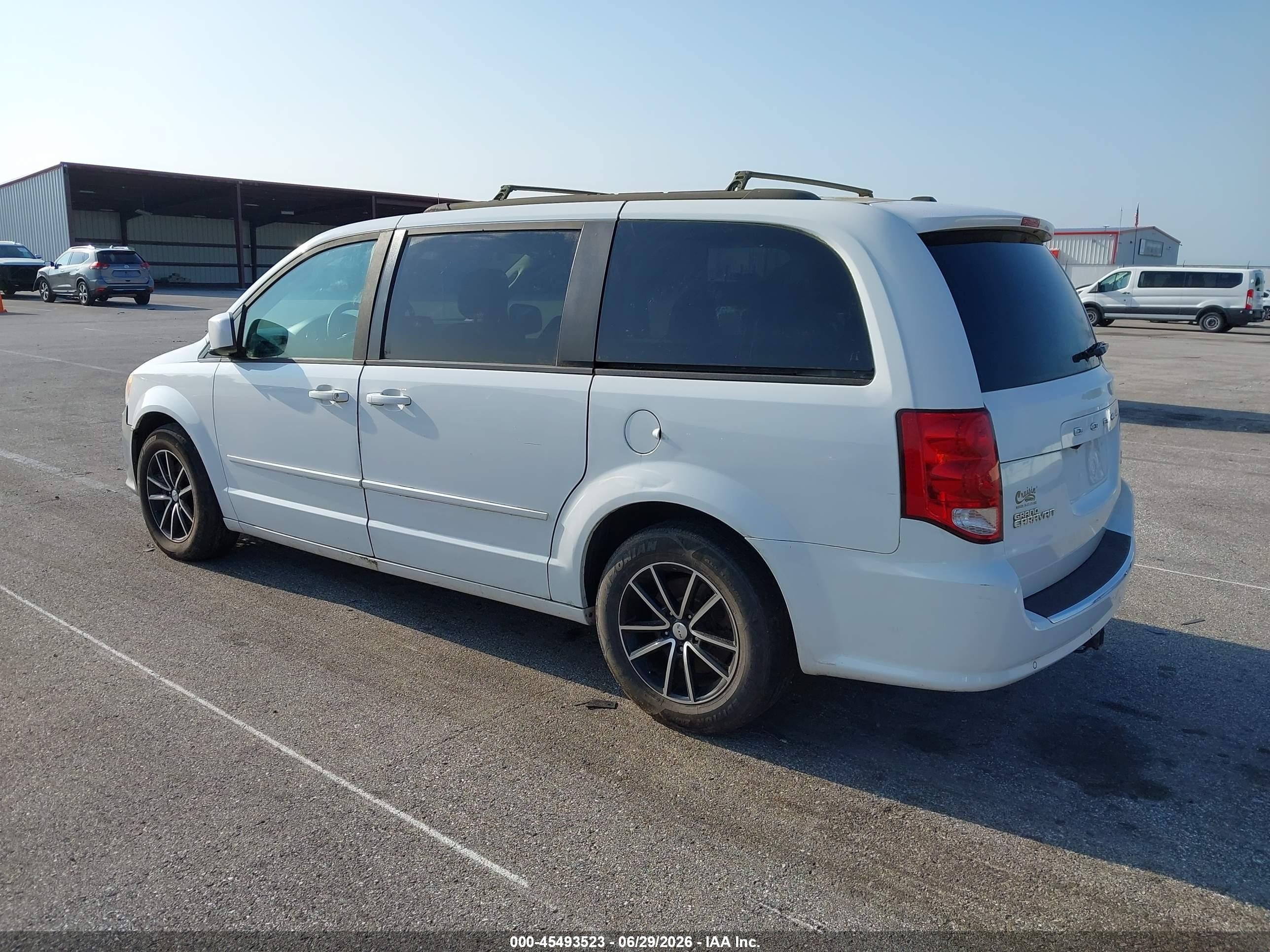 2014 Dodge Grand Caravan Sxt White vin: 2C4RDGCG3ER423276