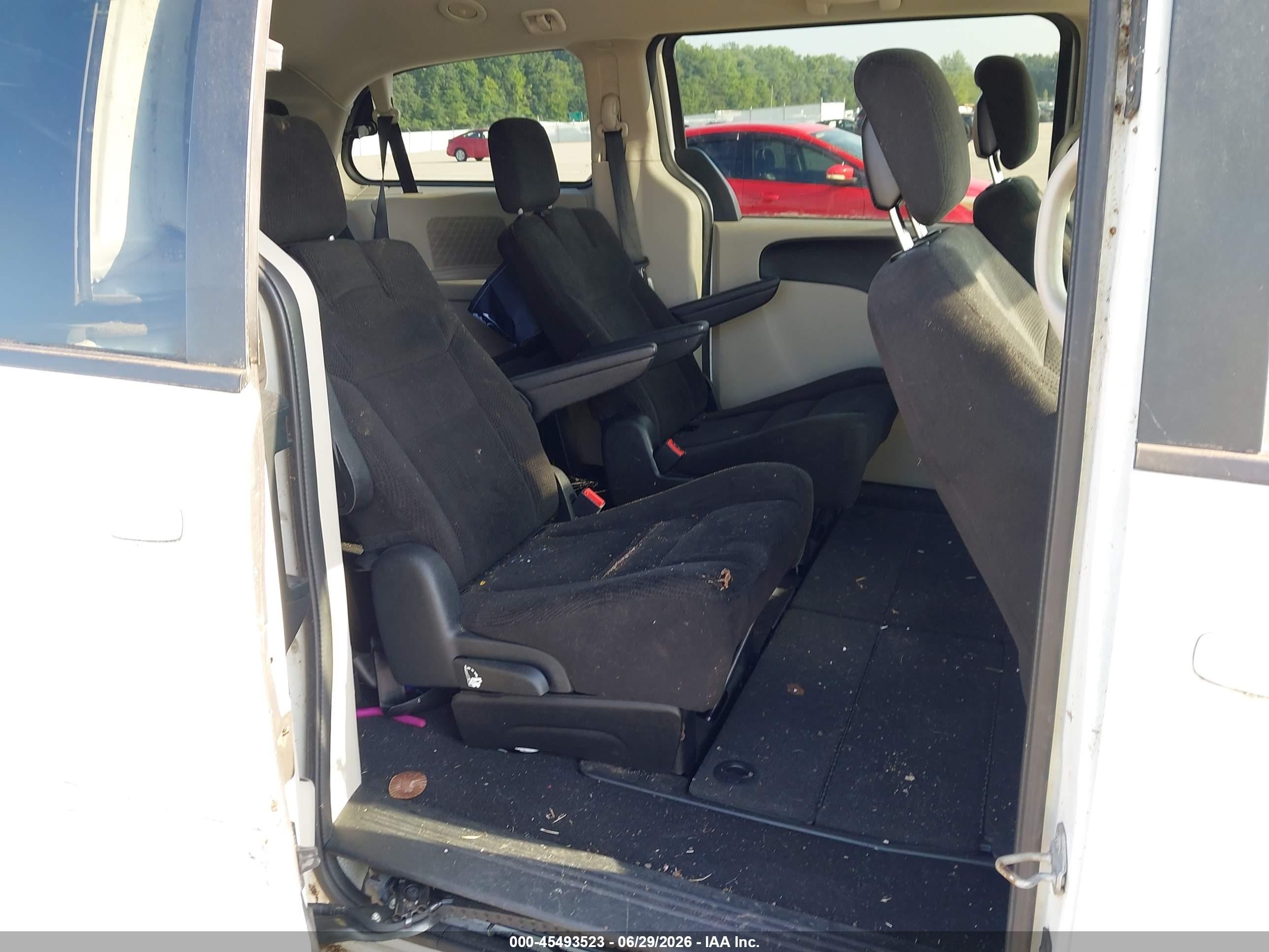 2014 Dodge Grand Caravan Sxt White vin: 2C4RDGCG3ER423276