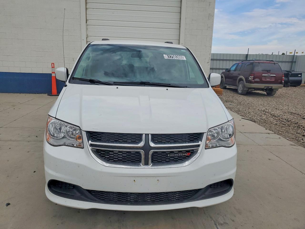 2015 Dodge Grand Caravan Sxt Белый vin: 2C4RDGCG3FR509740