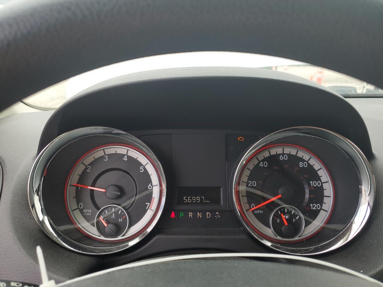 2015 Dodge Grand Caravan Sxt Белый vin: 2C4RDGCG3FR509740 Damage: Warning Light - Engine, On, Unacceptable