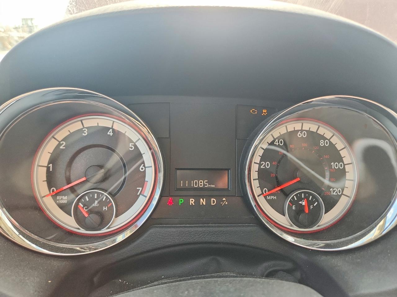 2015 Dodge Grand Caravan Sxt Red vin: 2C4RDGCG3FR540728