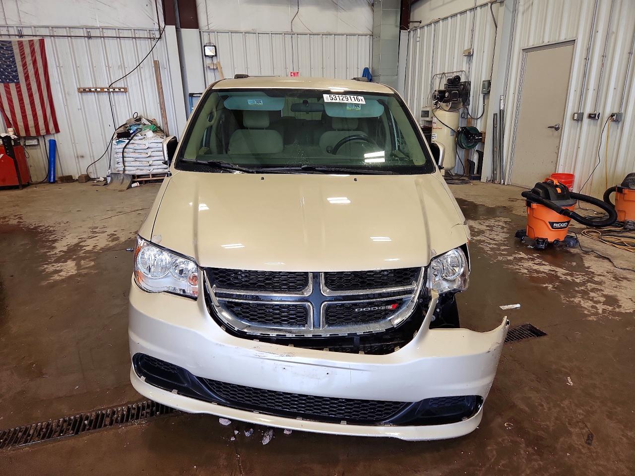 2015 Dodge Grand Caravan Sxt Tan vin: 2C4RDGCG3FR559702