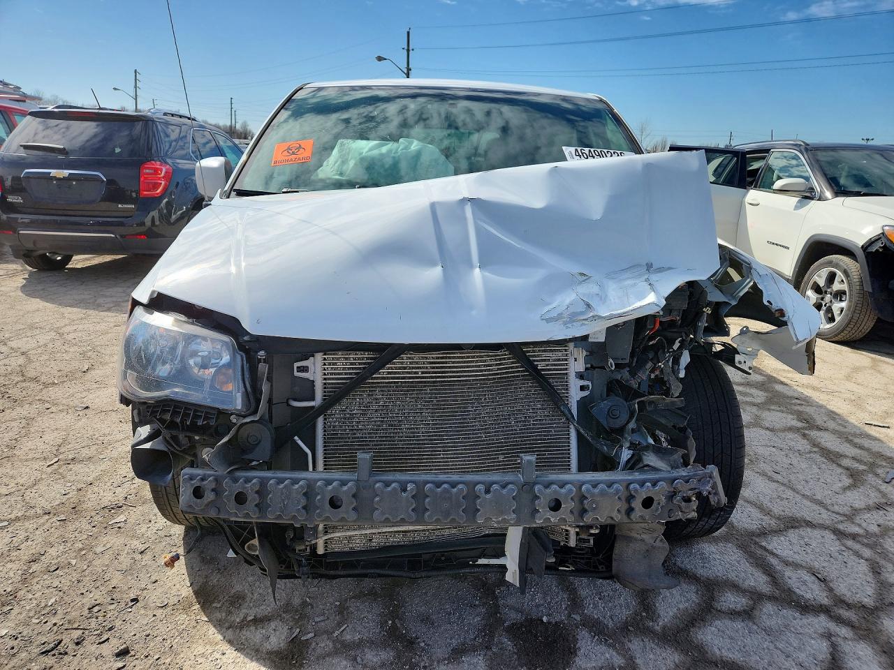 2015 Dodge Grand Caravan Sxt White vin: 2C4RDGCG3FR623821