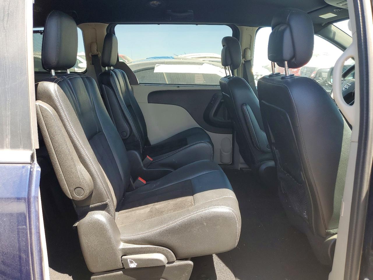 2015 Dodge Grand Caravan Sxt Синий vin: 2C4RDGCG3FR651604