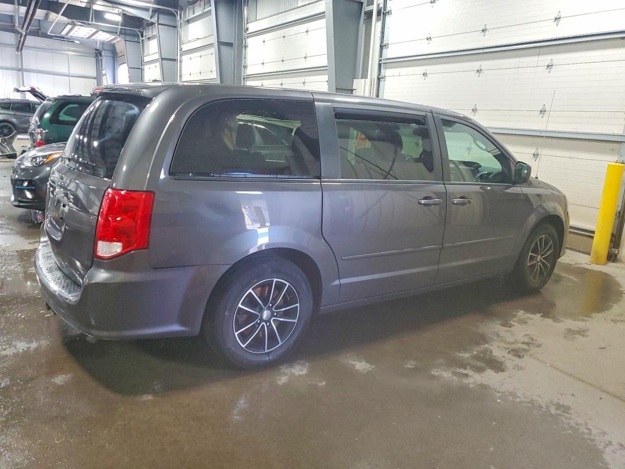 2015 Dodge Grand Caravan Sxt Gray vin: 2C4RDGCG3FR737513