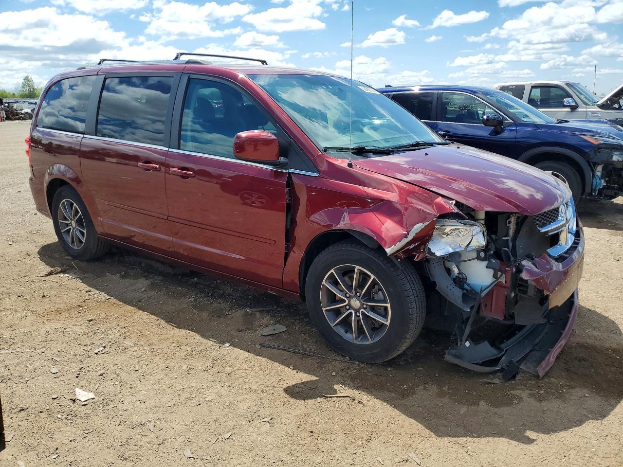 2017 Dodge Grand Caravan Sxt Red vin: 2C4RDGCG3HR814092