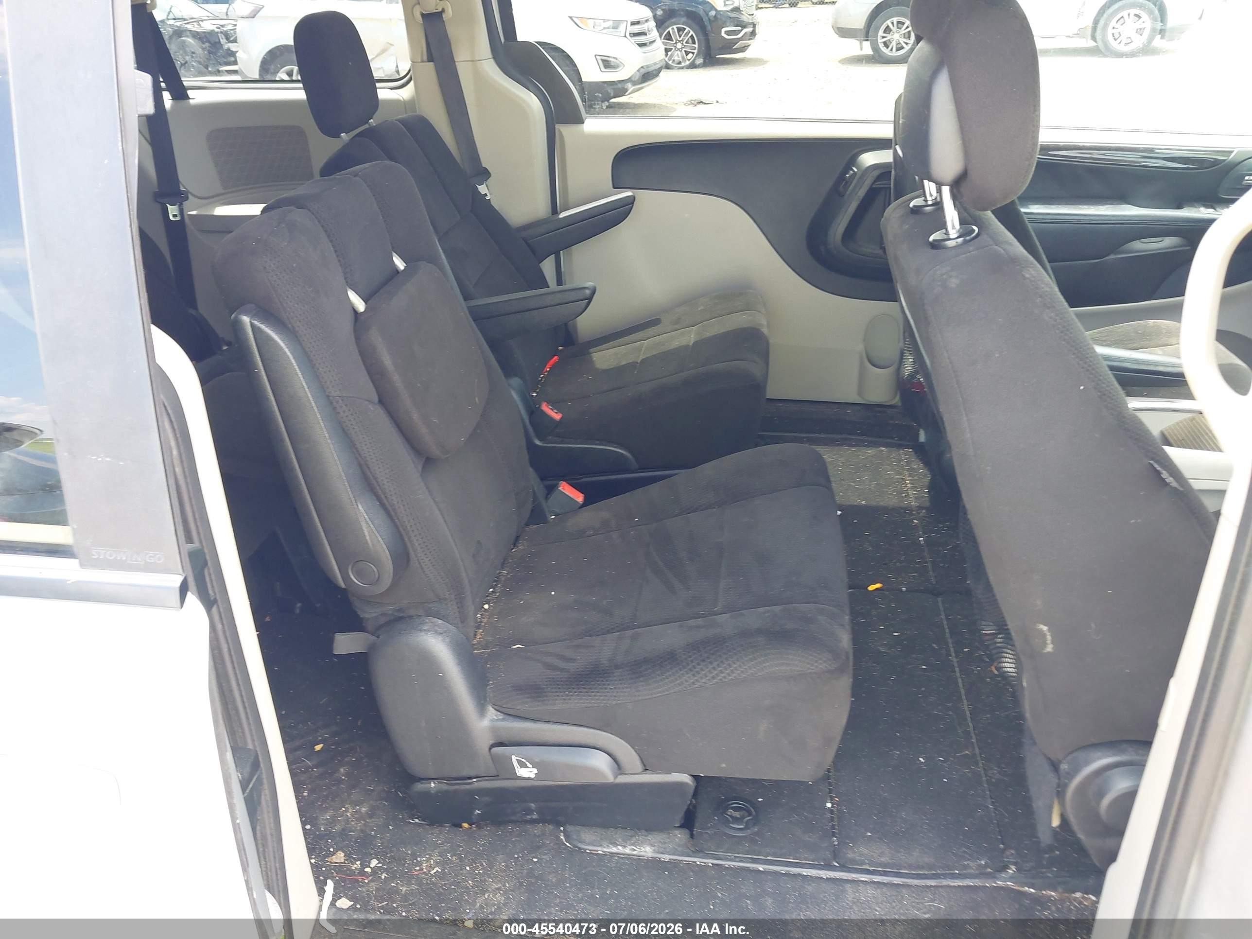 2012 Dodge Grand Caravan Sxt Silver vin: 2C4RDGCG4CR206302