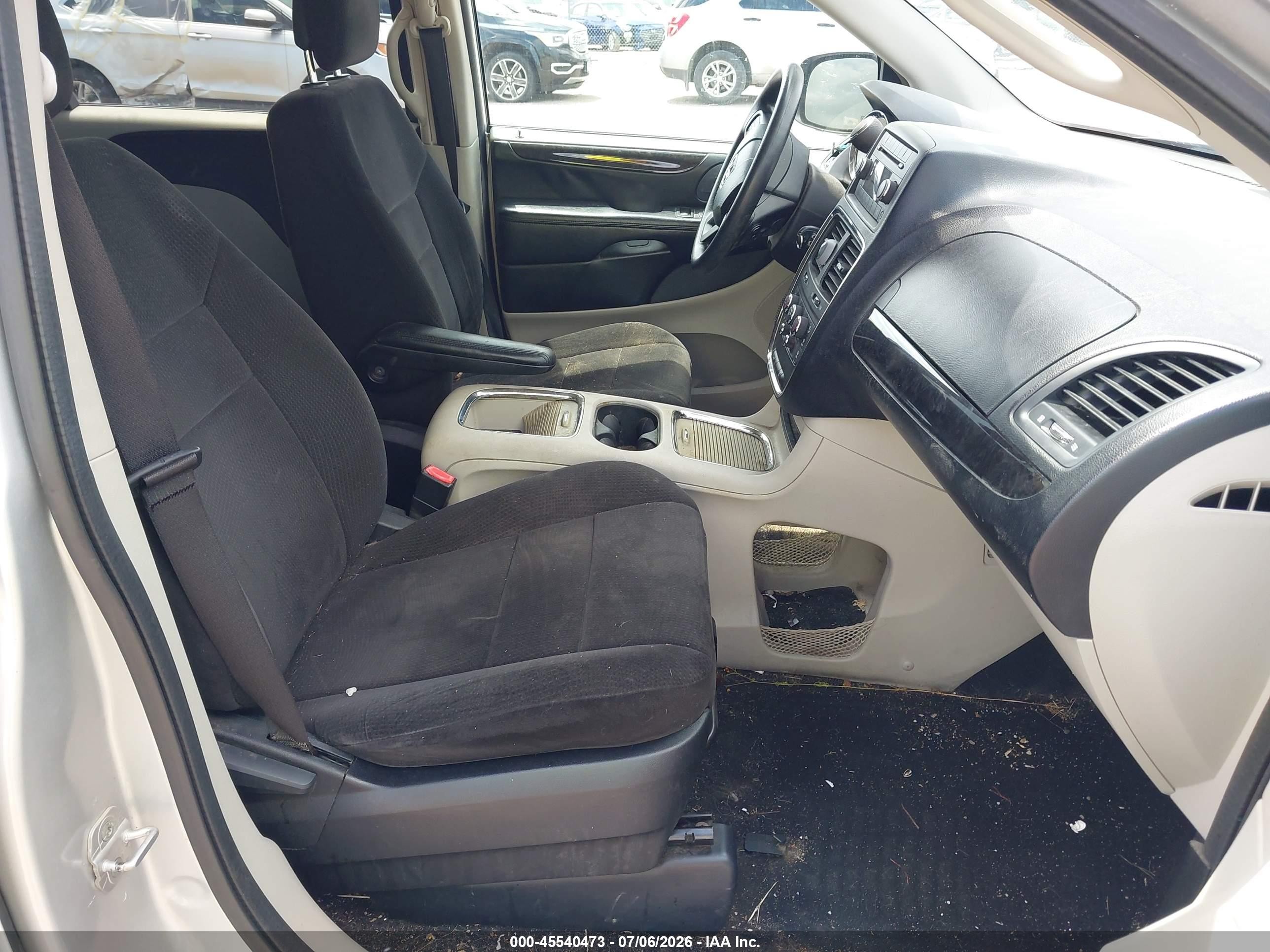 2012 Dodge Grand Caravan Sxt Silver vin: 2C4RDGCG4CR206302