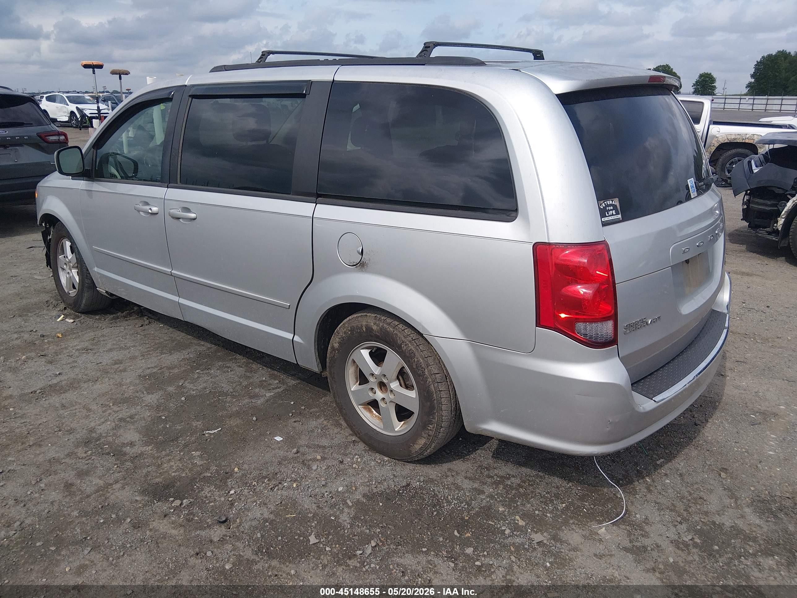 2012 Dodge Grand Caravan Sxt Silver vin: 2C4RDGCG4CR224296