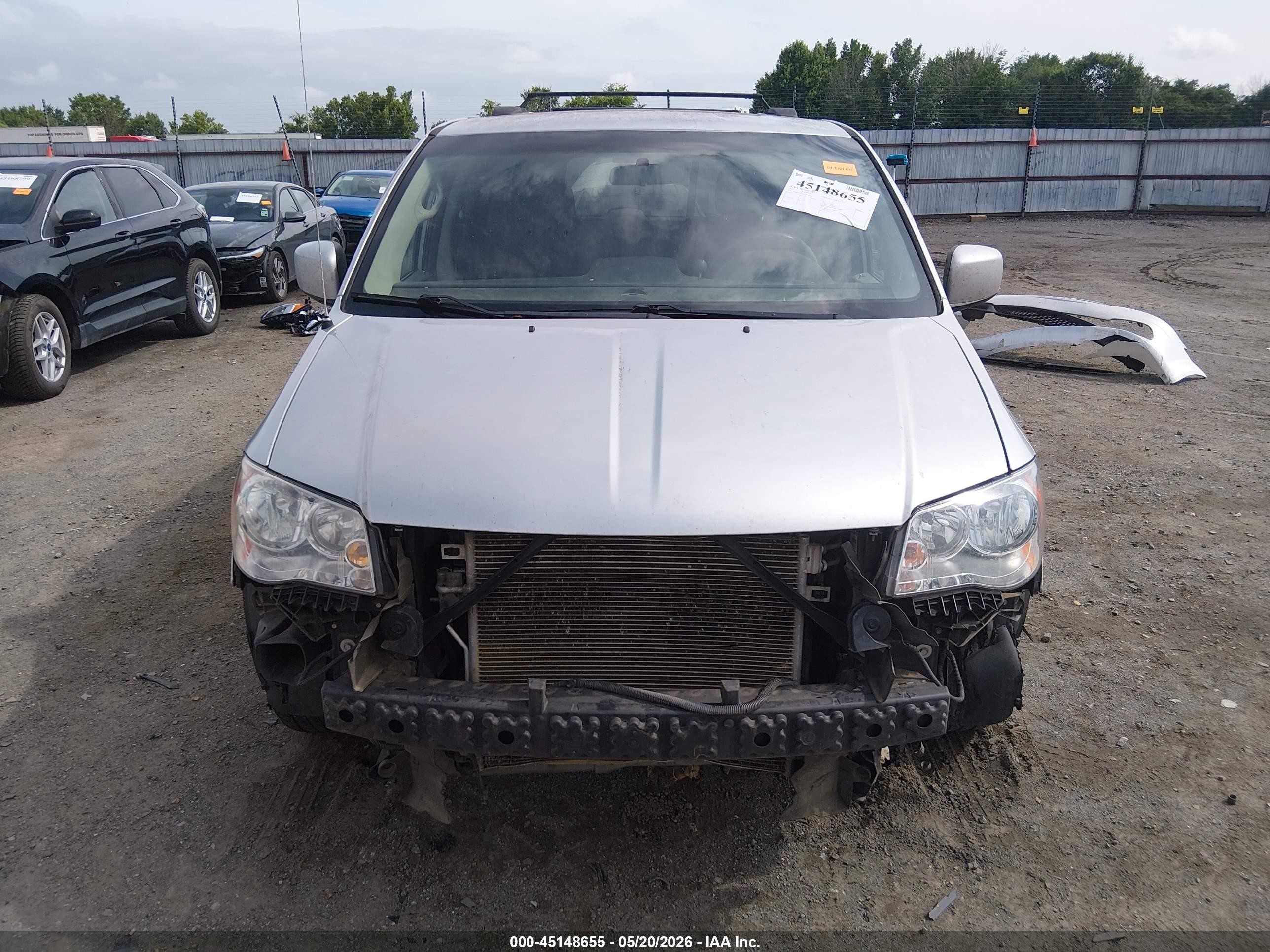 2012 Dodge Grand Caravan Sxt Silver vin: 2C4RDGCG4CR224296
