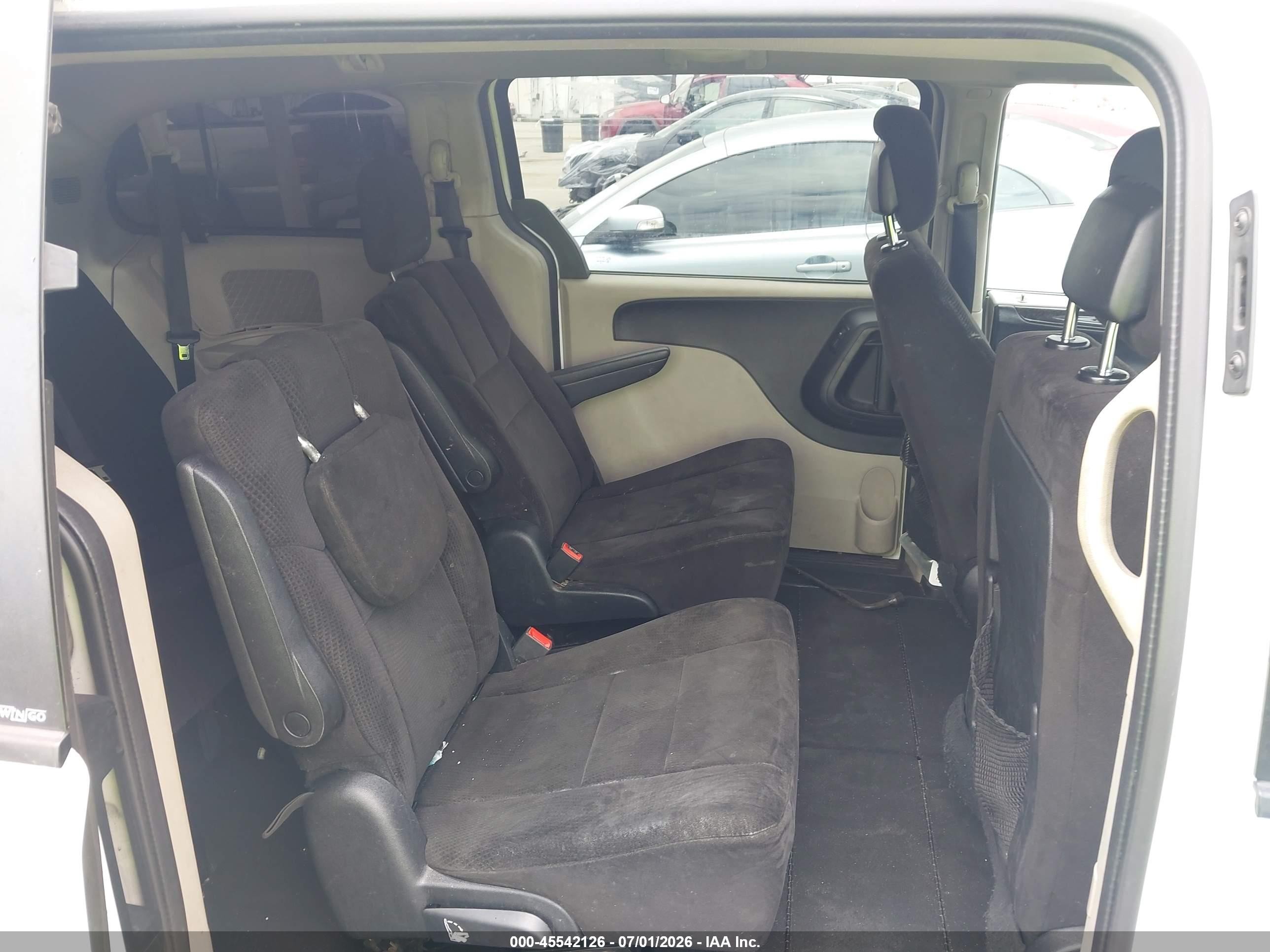 2012 Dodge Grand Caravan Sxt Белый vin: 2C4RDGCG4CR379057
