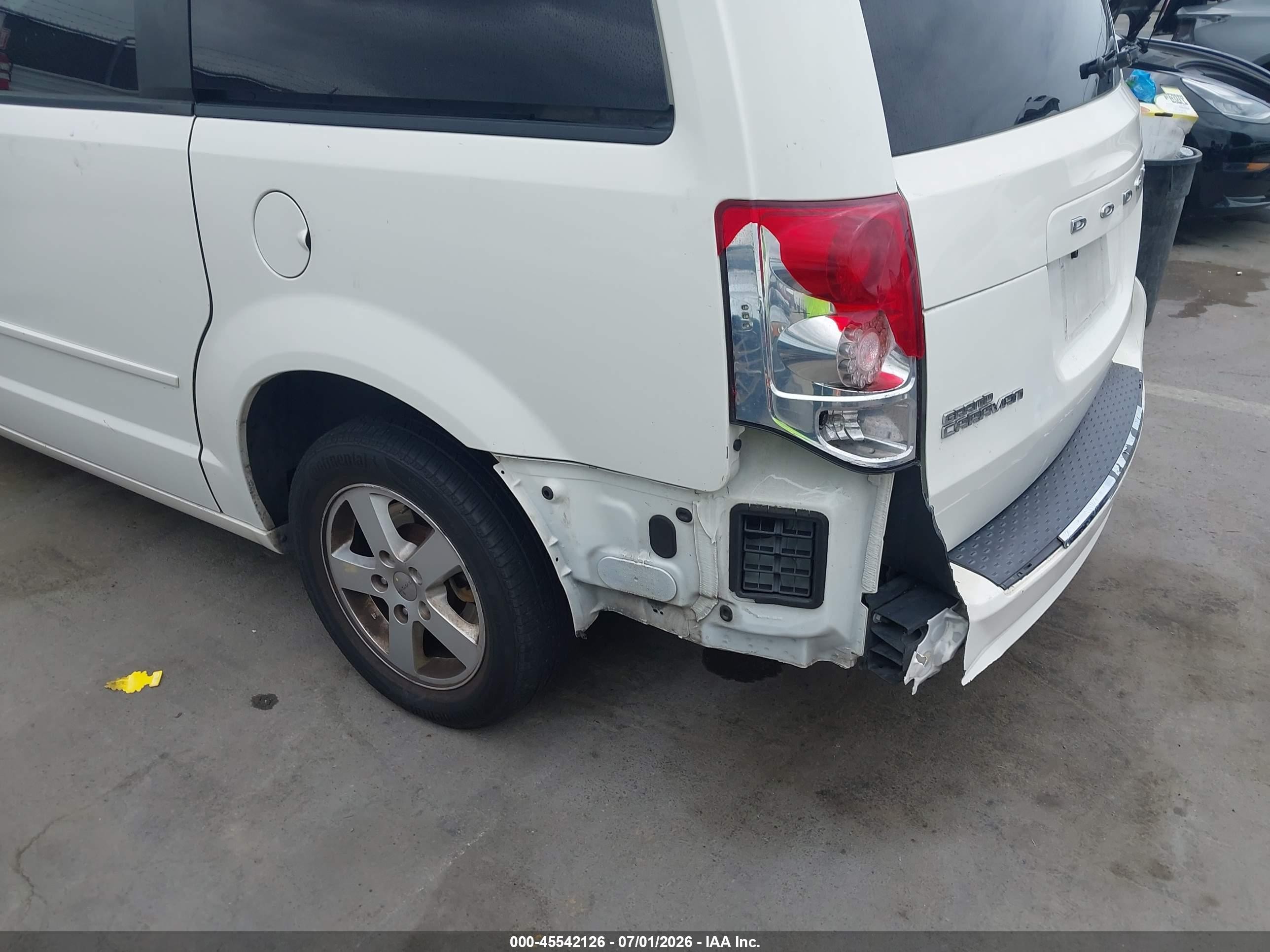 2012 Dodge Grand Caravan Sxt Белый vin: 2C4RDGCG4CR379057